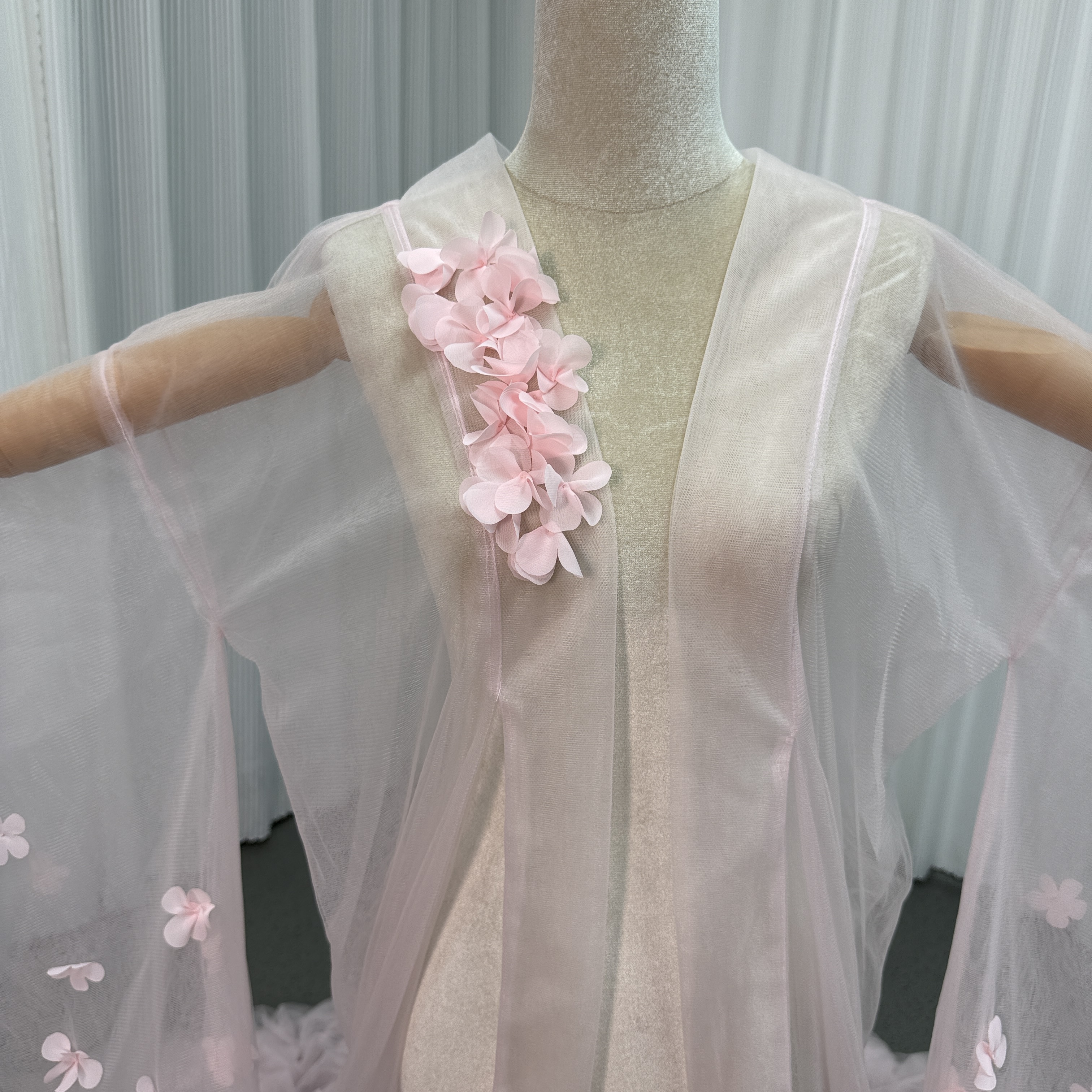 薄桃色 チュール打掛　着物　オーバードレス　レース羽織 お色直し うす衣 花嫁和装 色打掛