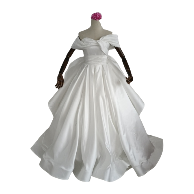 ウエディングドレス デザイン感 プリンセスライン オフショルダー 豪華なバックリボン 結婚式