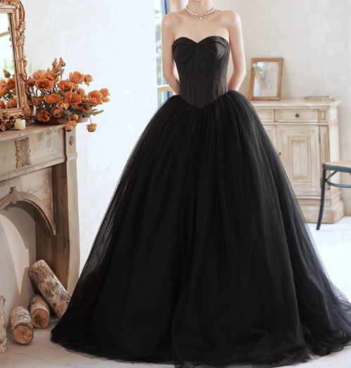 パーティードレス ブラック ベアトップ チュールスカート プリンセスライン 編み上げ 発表会