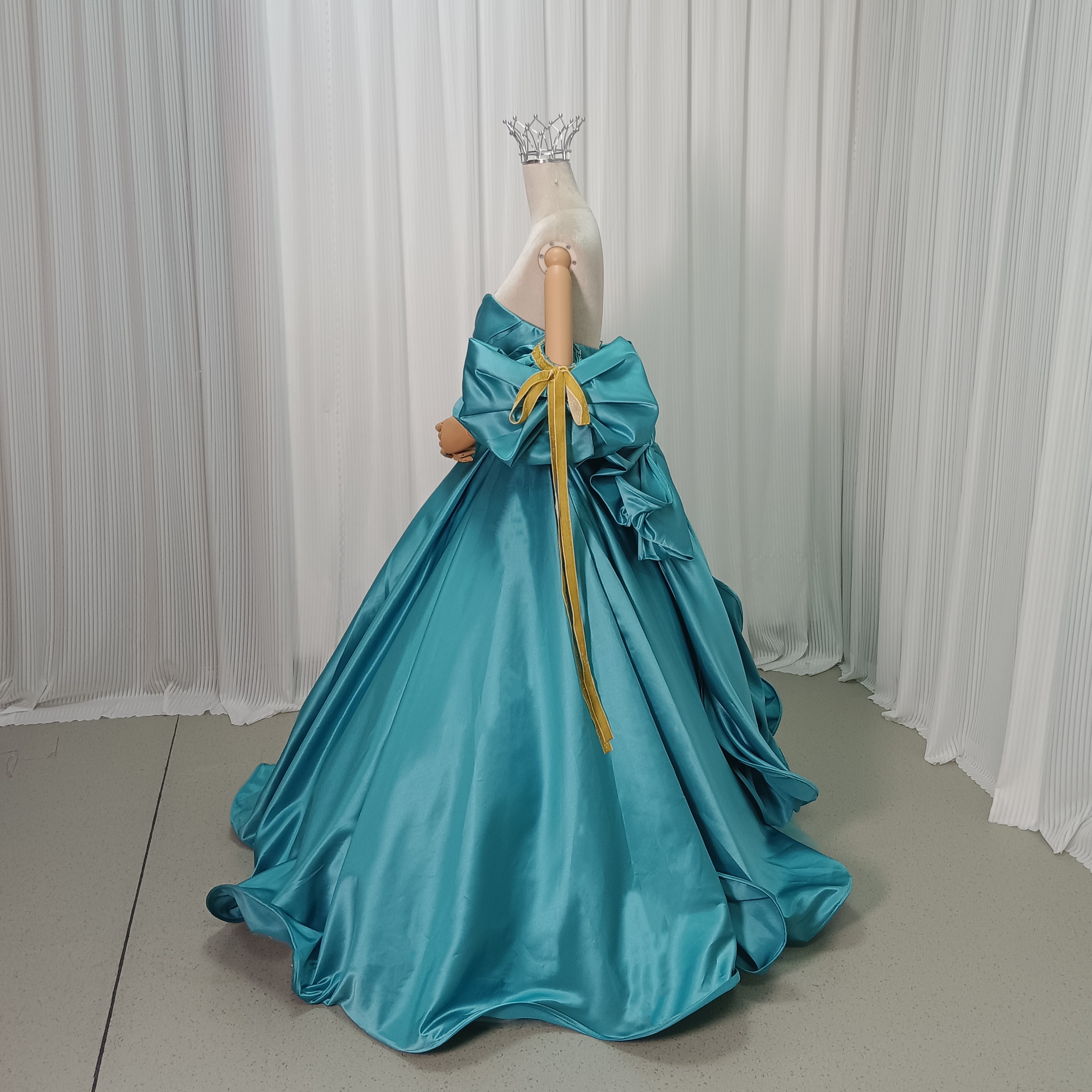 姫袖 パフスリーブ のみ只有 光沢感 ブルー 色直し 結婚式 花嫁 可愛い オーダーメイド