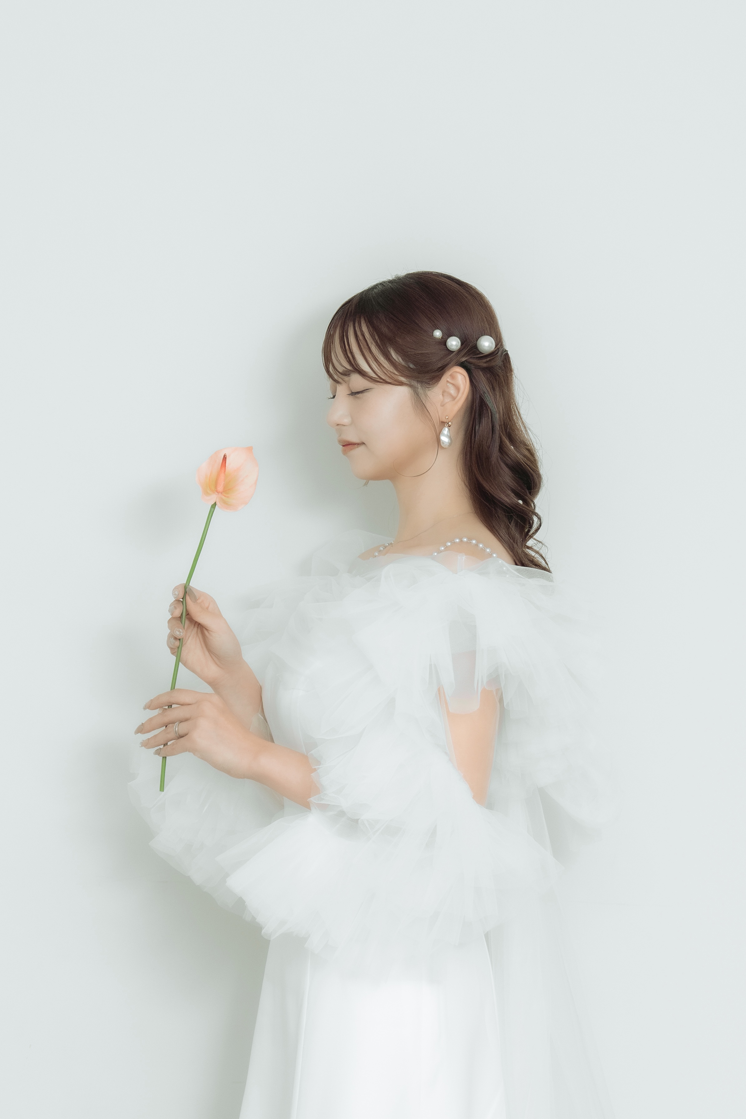  送料無料！実例写真！ウェディングドレス ホワイト キャミソール ショール パール 結婚式　前撮りドレス