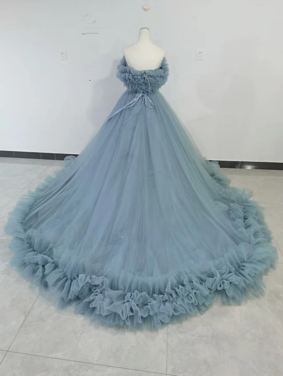 実例写真！カラードレス ブルー 取り外しオフショルダー ラッフルフリル ソフトチュール デザイン感 花嫁