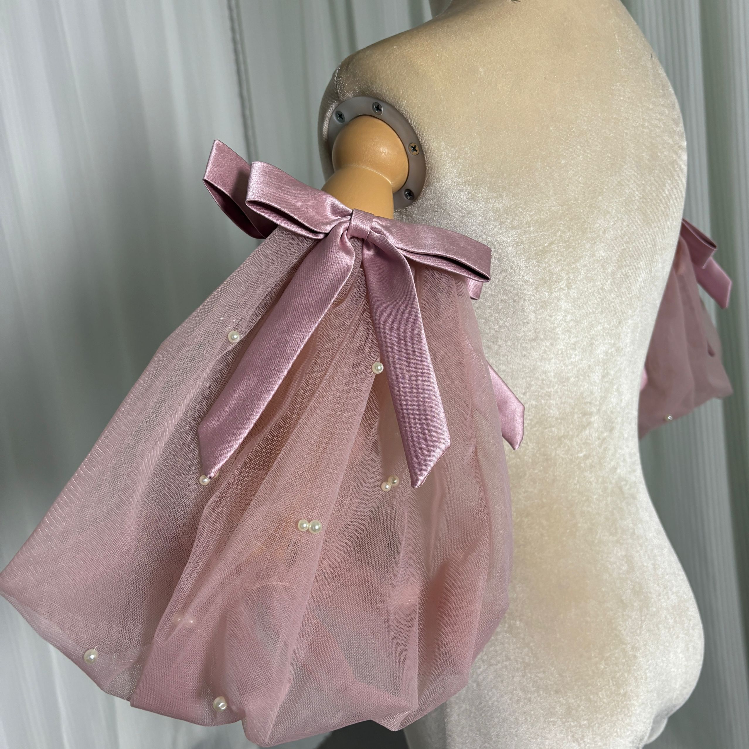 パフスリーブ ピンク パール リボン ストレッチ 可愛い 結婚式/披露宴