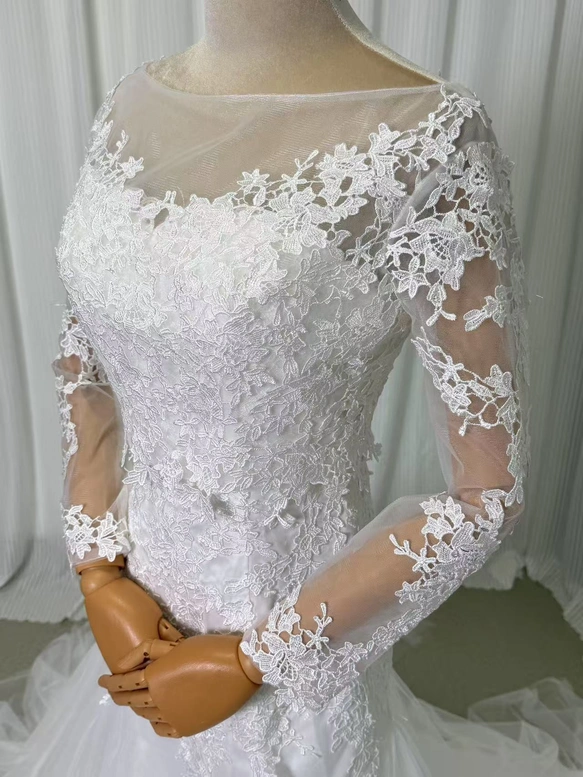 実例写真！2waysマーメイドウエディングドレス　刺繍ボレロ付き　くるみボタン　トレーン　前撮り　二次会　結婚式　