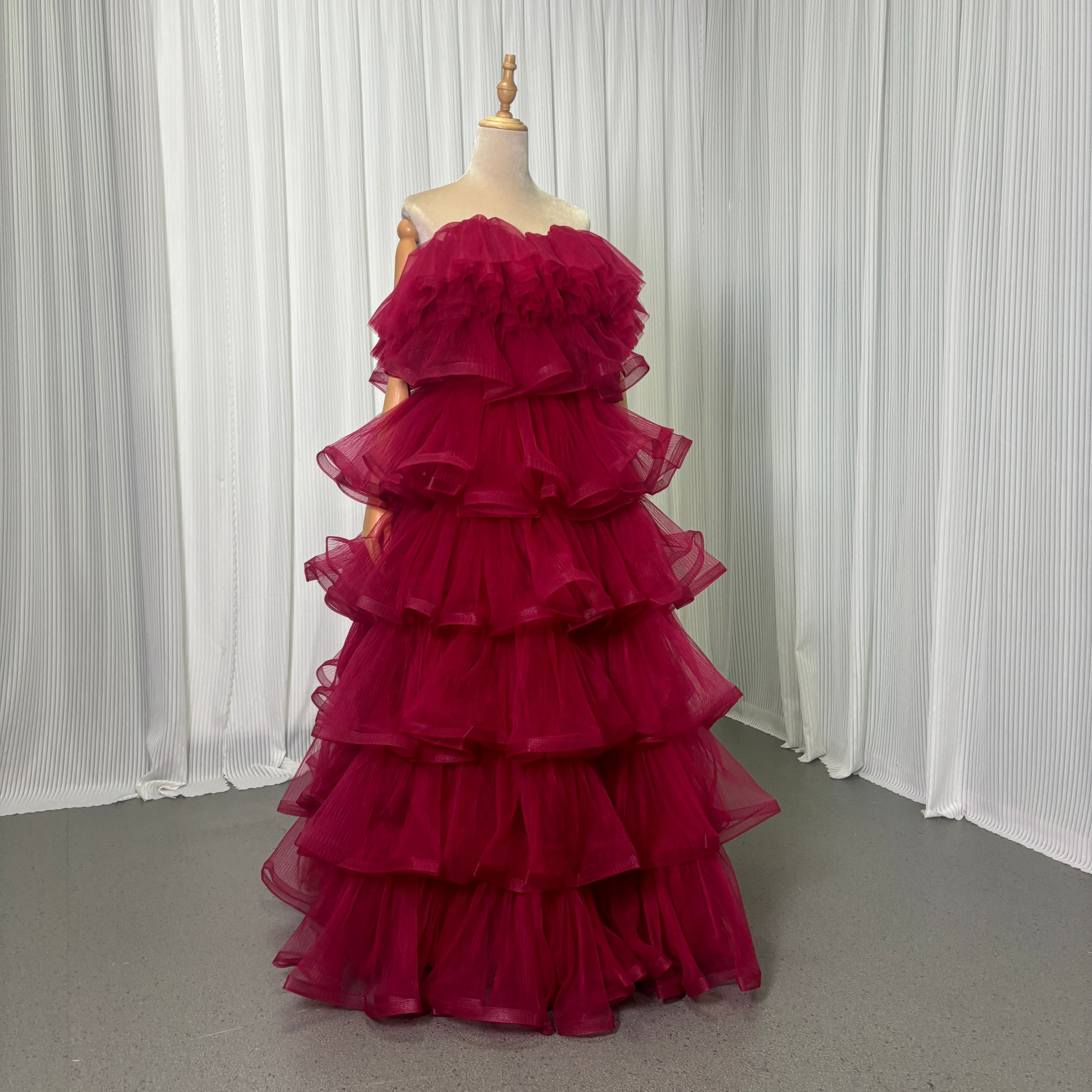 カラードレス ボルドー色 ビーズキャミソール ティアードのドレス ロング ラッフルフリル 前撮り 二次会