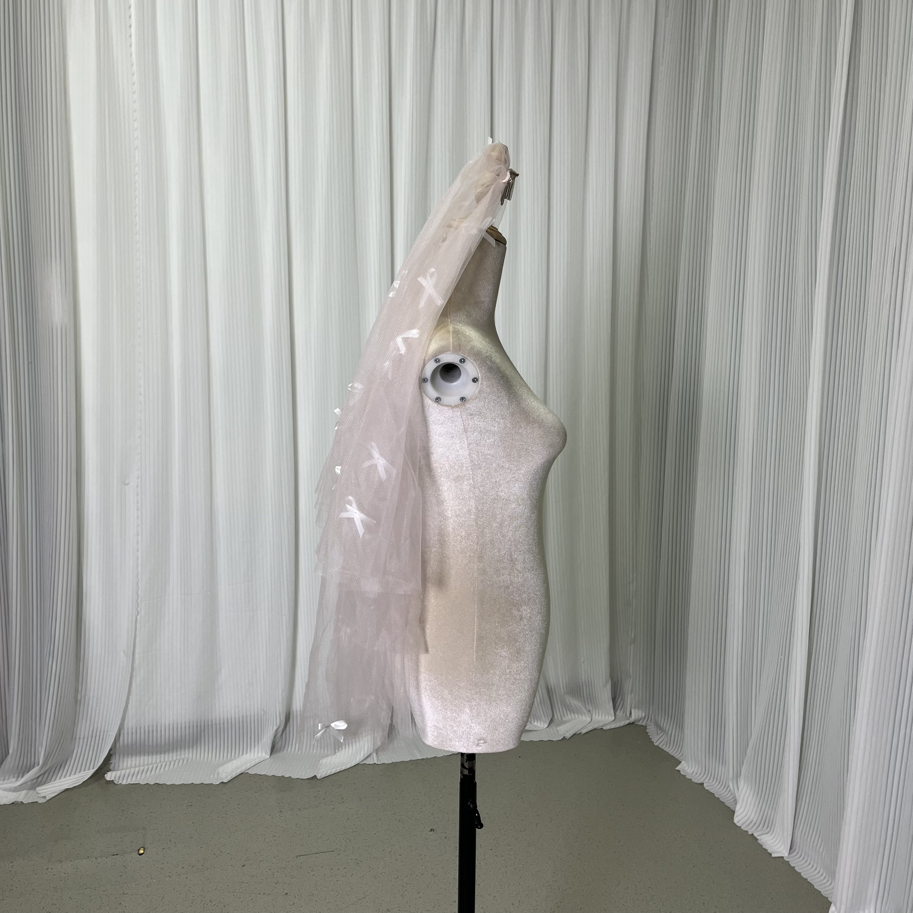 ショートベール 可愛い ピンク リボン ソフトチュール コーム付き 花嫁/ウェディングドレス