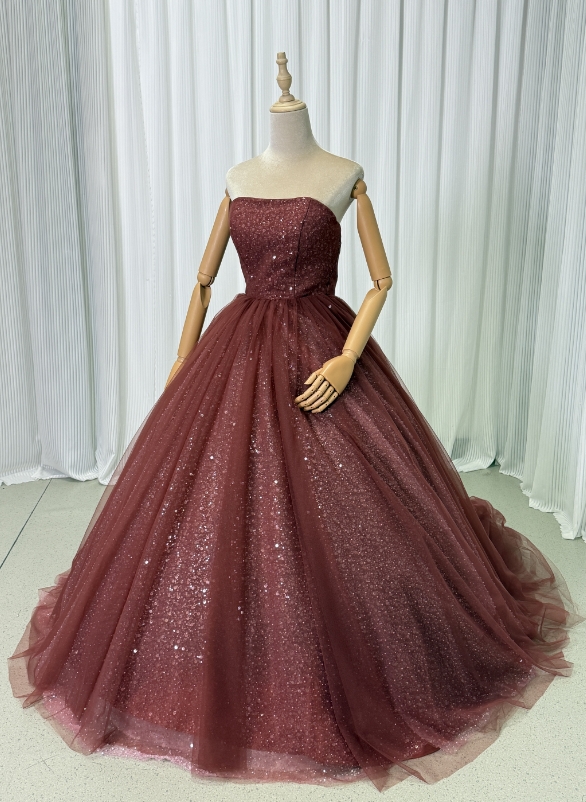 上品！カラードレス ボルドー色 ベアトップ デザイン感 キラキラスパンコール チュールスカート 花嫁
