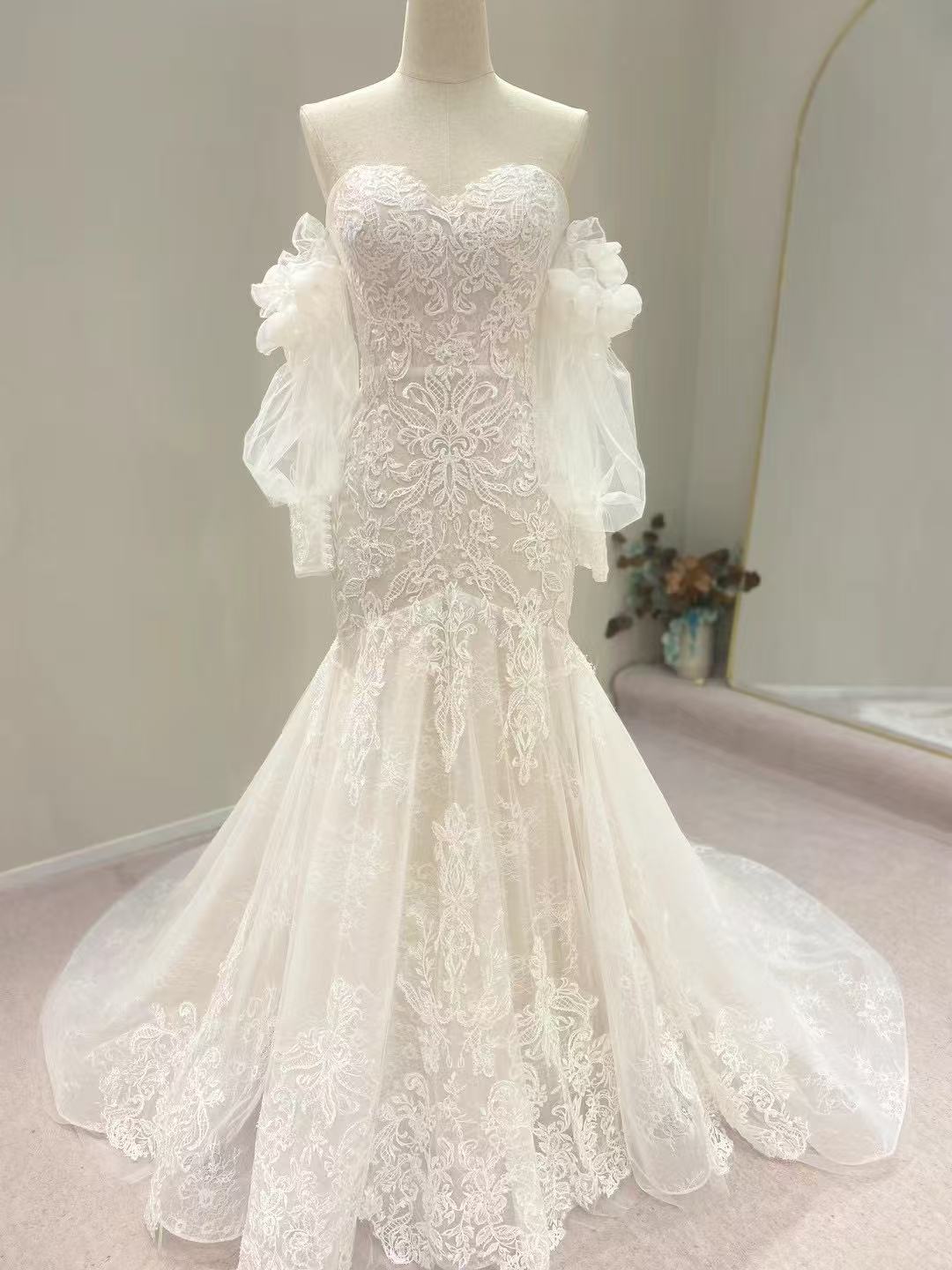 3-309.jpeg?w=1080&h=1440