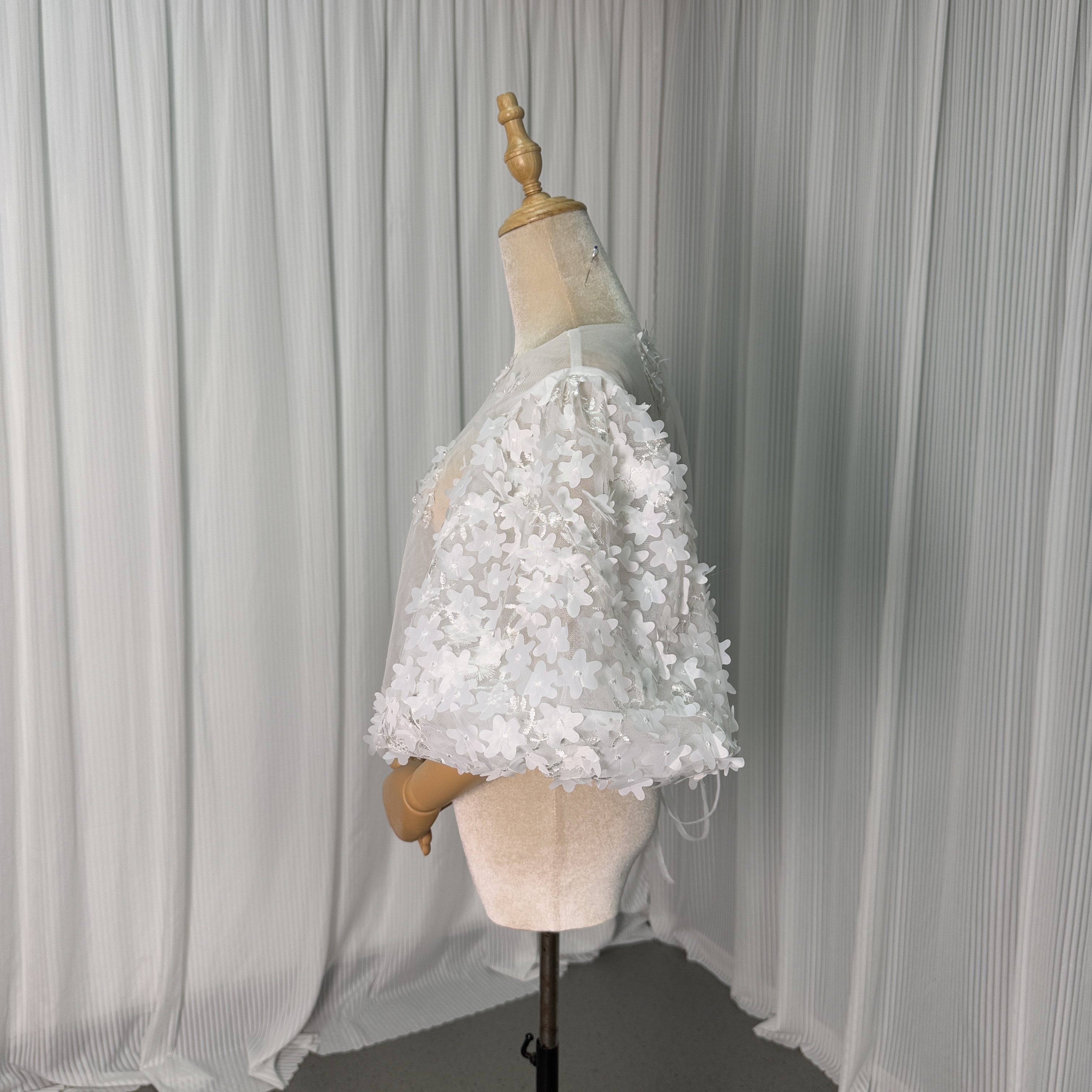 ビスチェボレロ 花モチーフ 3D立体レース刺繍 バルーンスリーブ プリンセスライン 結婚式