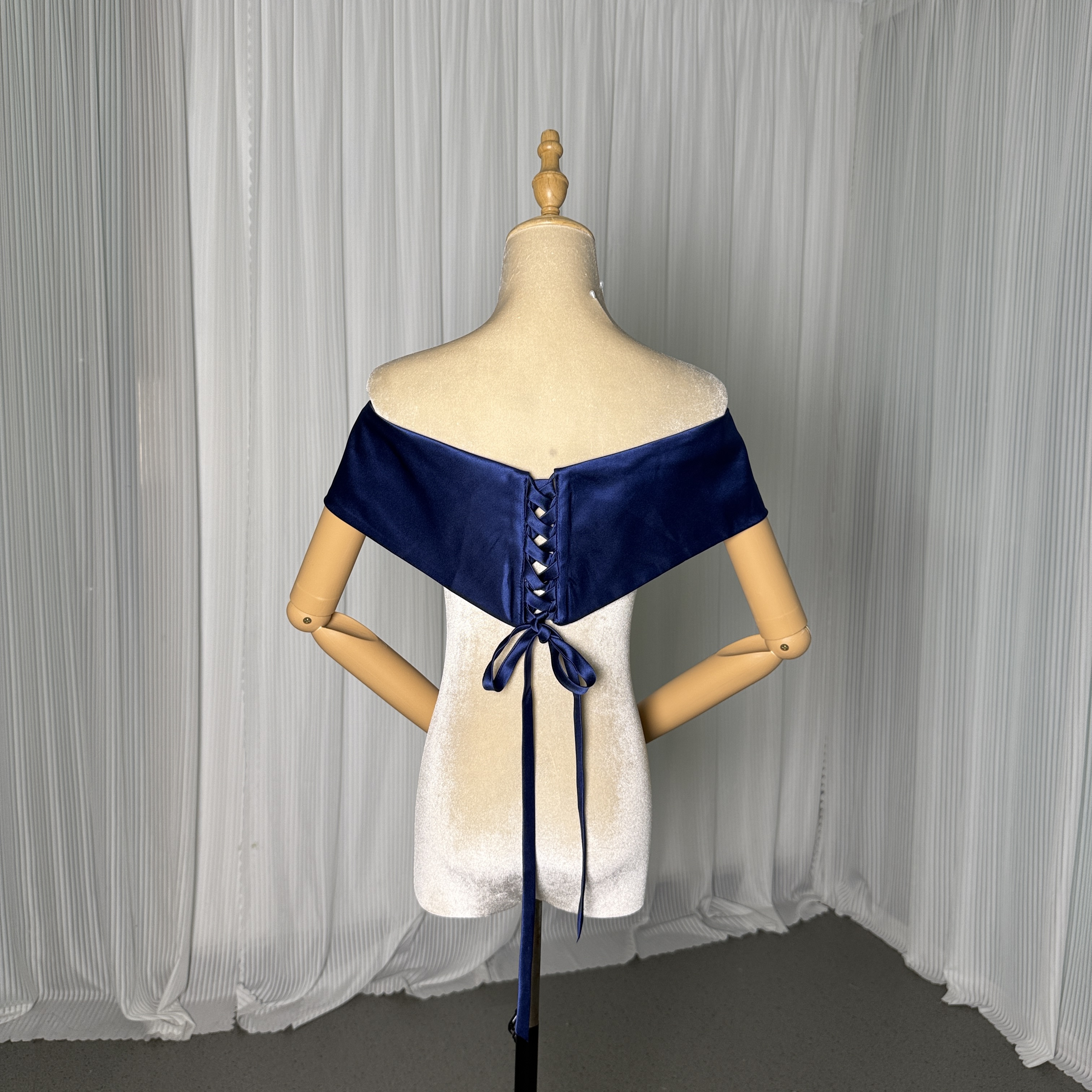 ネイビー 取り外しオフショルダー 光沢サテン オーダーメイド可能 お色直し 編み上げ