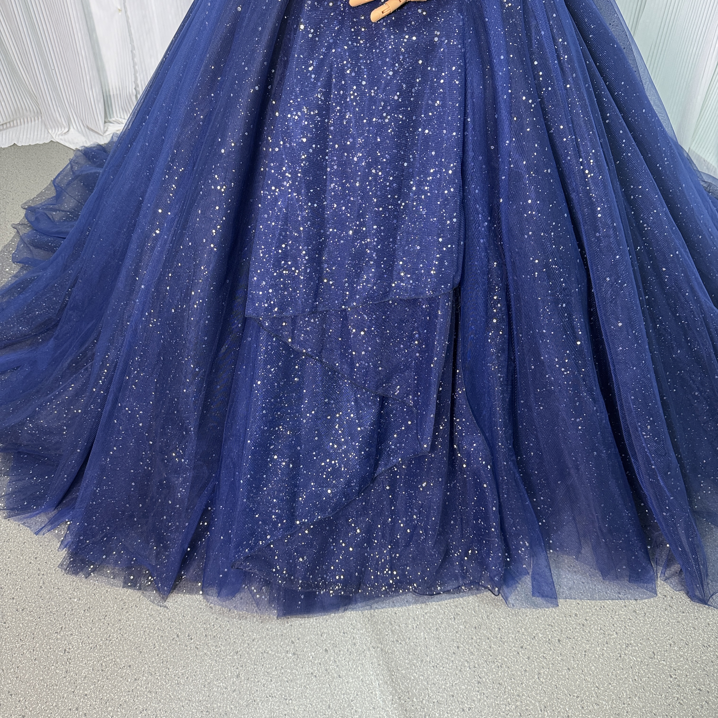 カラードレス ネイビー オフショルダー キラキラチュール フレアスカート 豪華なバックリボン 披露宴