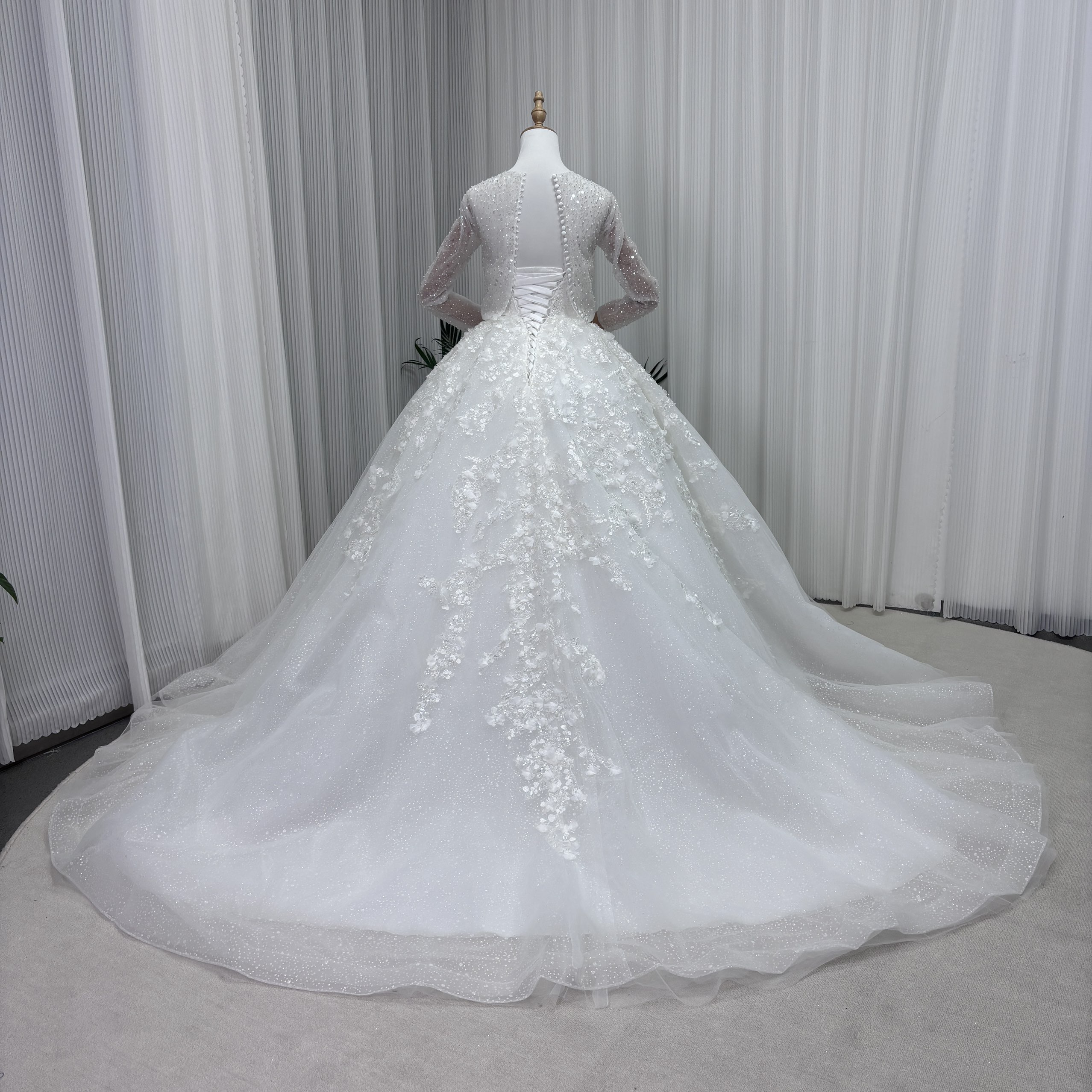 フランス風 ウエディングドレス+ボレロ キラキラスパンコール 美しい花レース プリンセスライン 編み上げ 結婚式