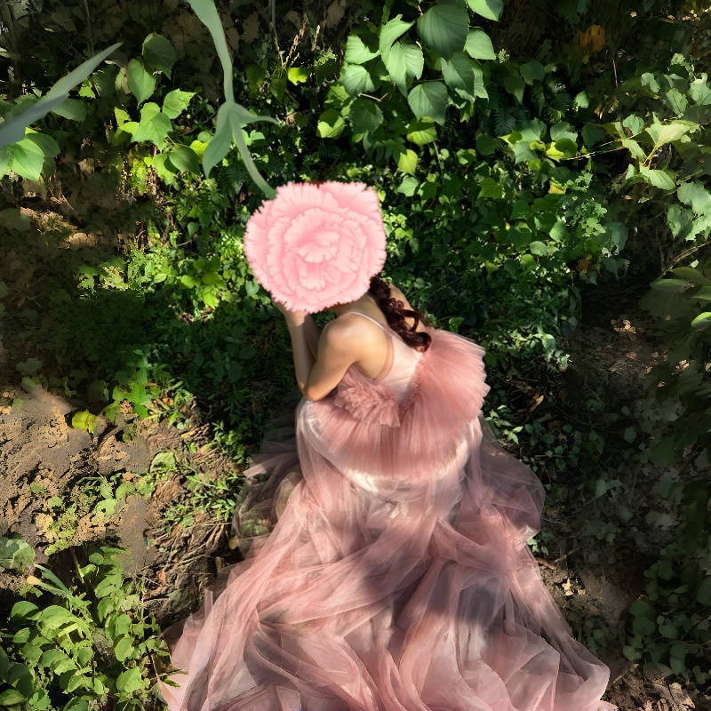 実例写真！パーティードレス 胸元フリル ピンク キャミソール ツーピース デザイン感 妊婦 前撮り 可愛い