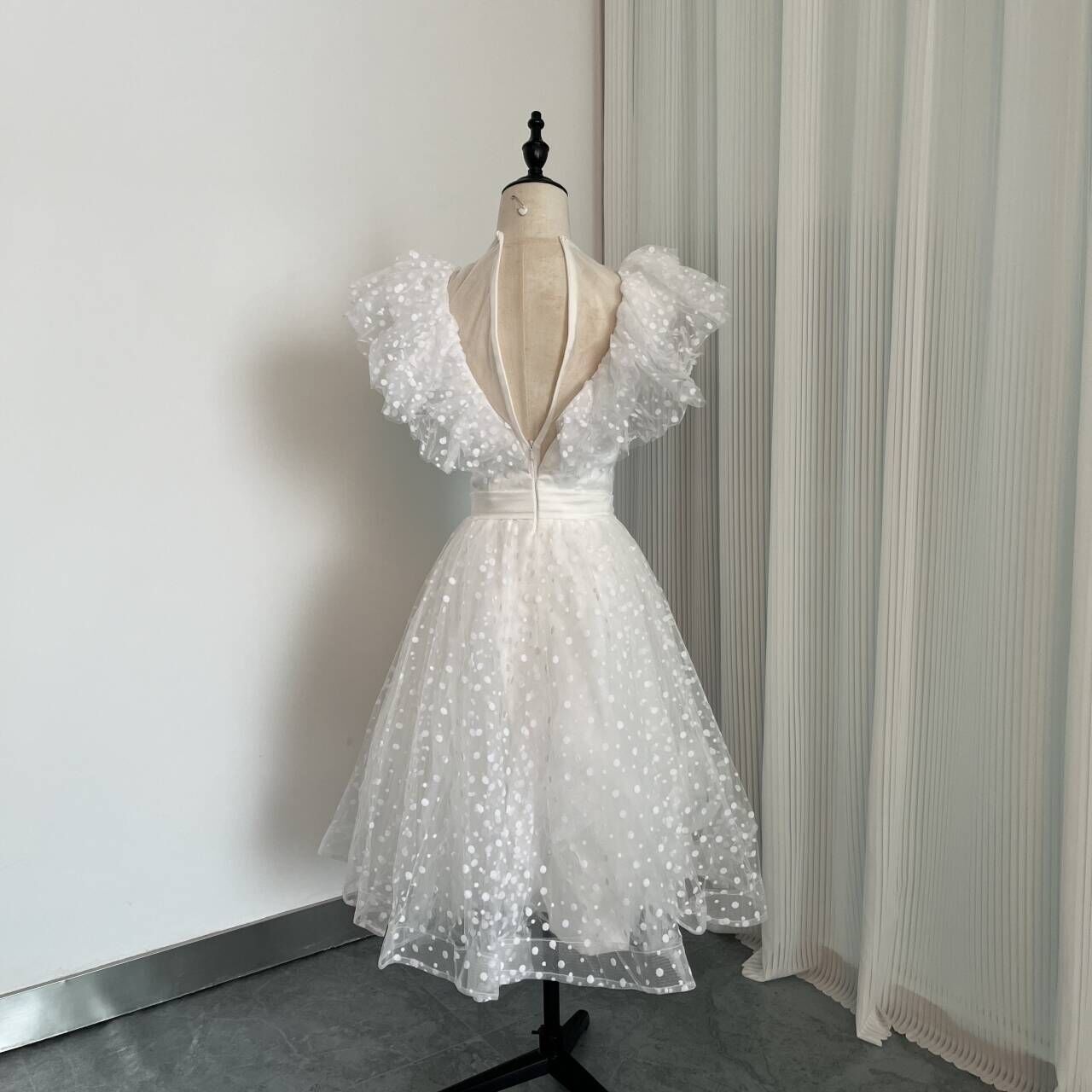 エレガント ホワイト プリンセスライン ひざ丈ドレス ワンピース パーティー 結婚式/披露宴