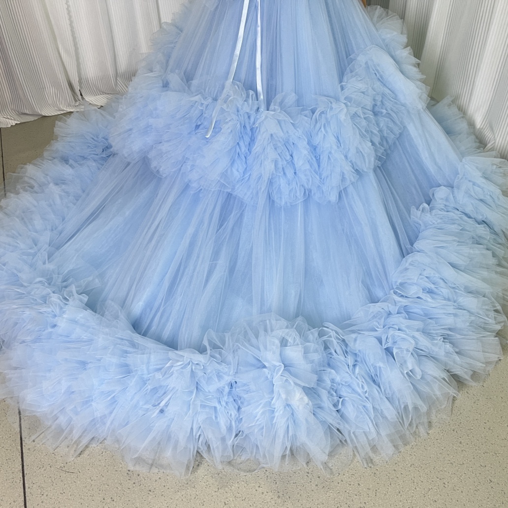 豪華！カラードレス ブルー ベアトップ フリル袖 キラキラスパンコール 花モチーフ ラッフルフリル 編み上げ 前撮り