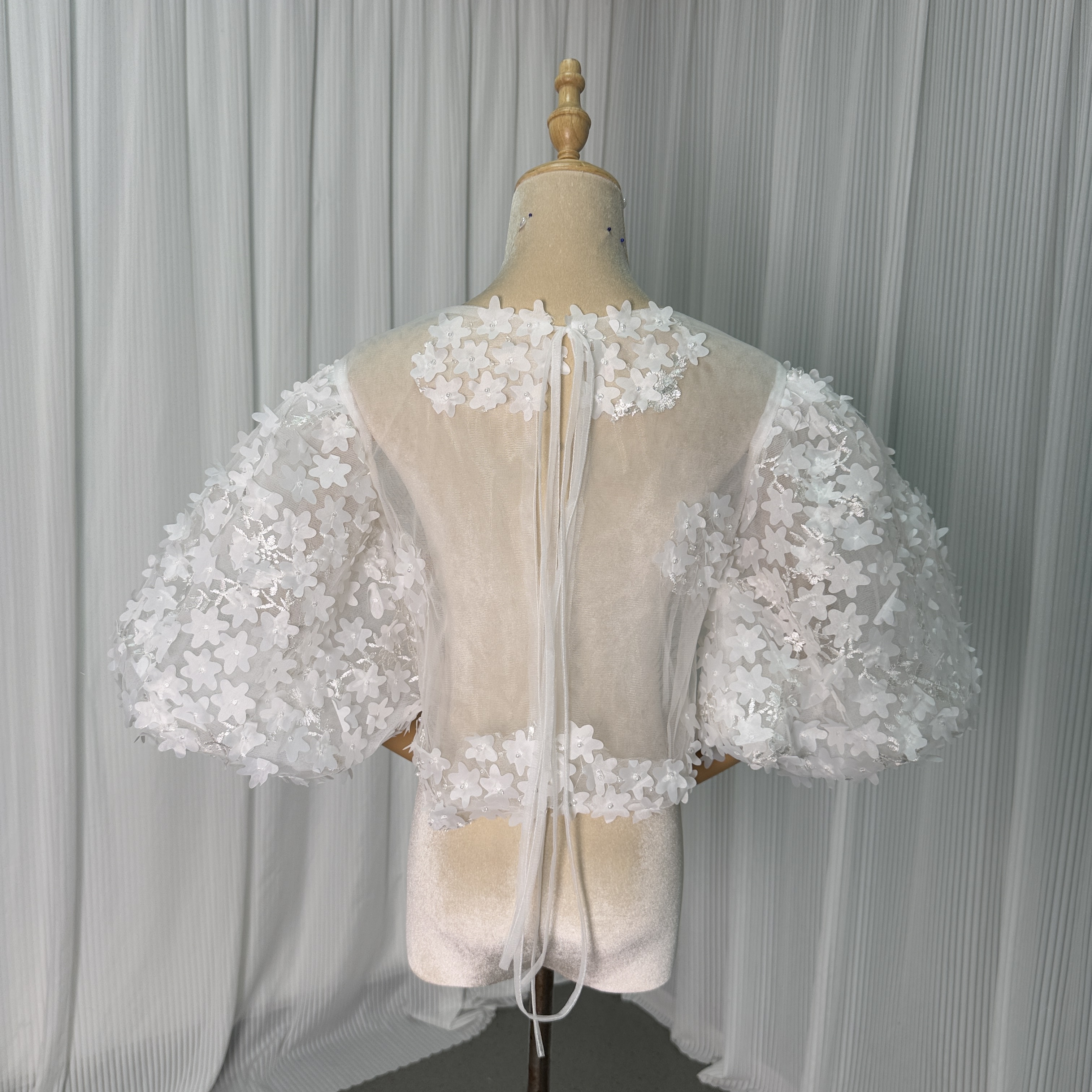 ビスチェボレロ 花モチーフ 3D立体レース刺繍 バルーンスリーブ プリンセスライン 結婚式