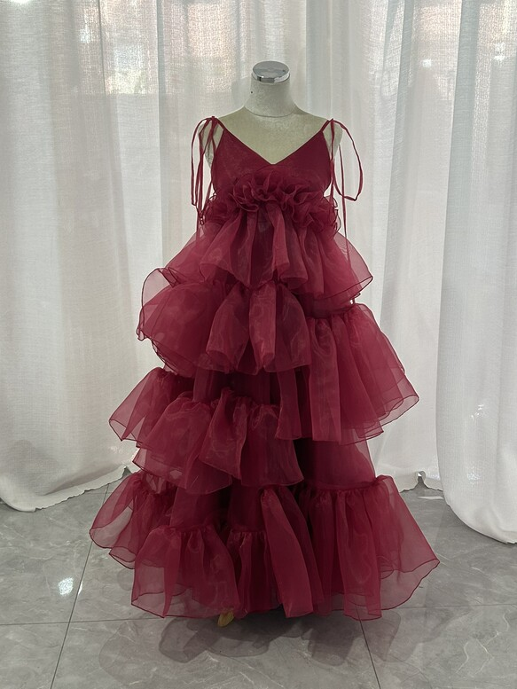 実例写真！ボルドー色 カラードレス キャミソール 上質オーガンジー デザイン感 可愛い 編み上げ 前撮り
