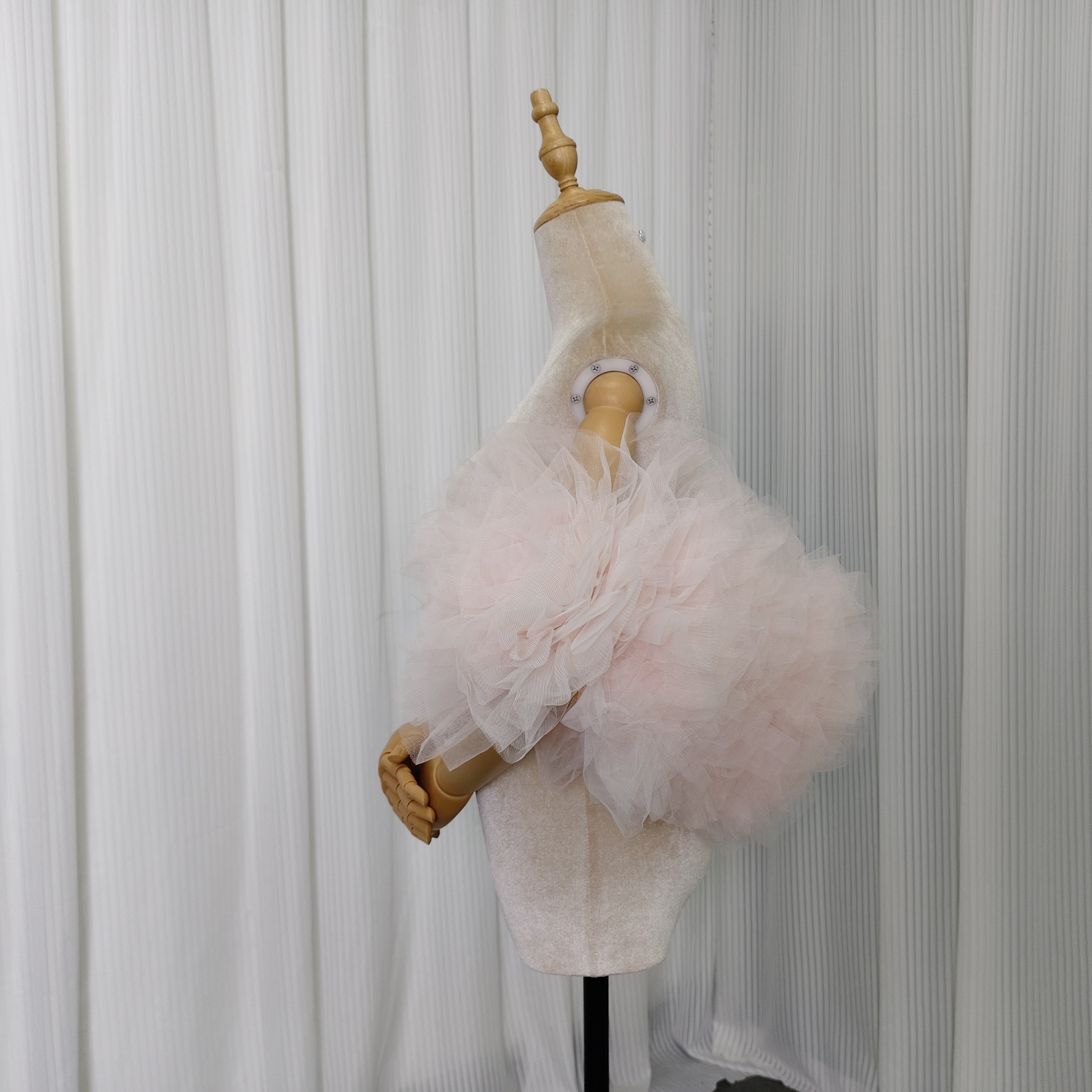 薄ピンク ショール ソフトチュール ラッフルフリル ふわふわ袖 前撮り