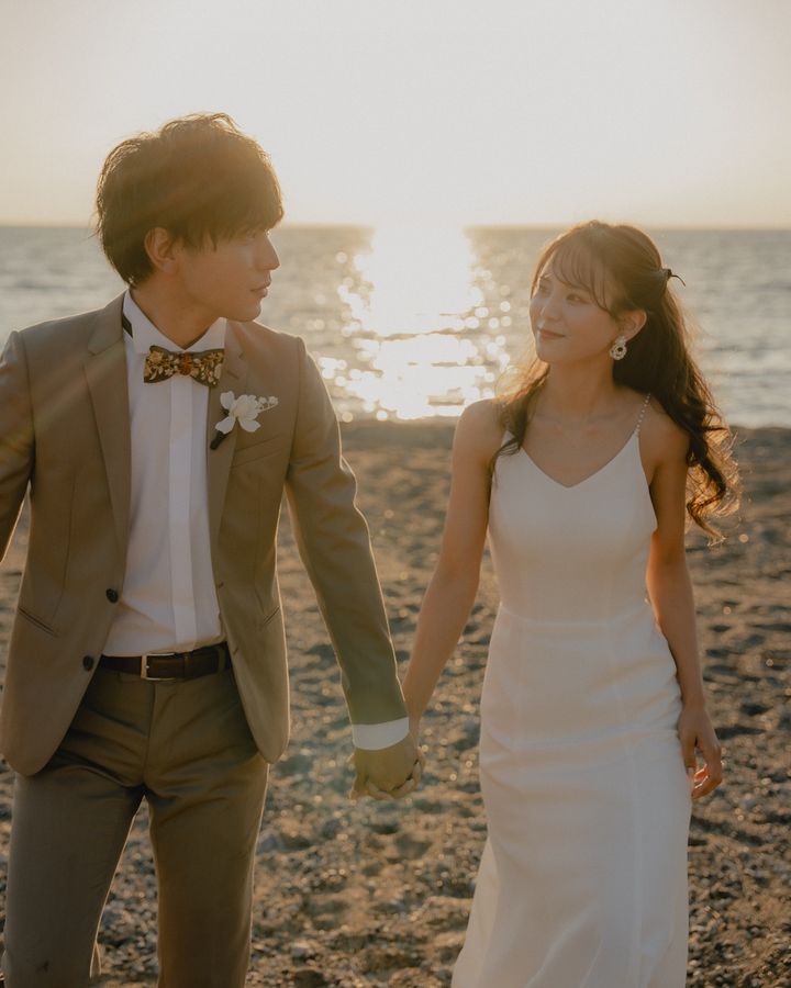  送料無料！実例写真！ウェディングドレス ホワイト キャミソール ショール パール 結婚式　前撮りドレス