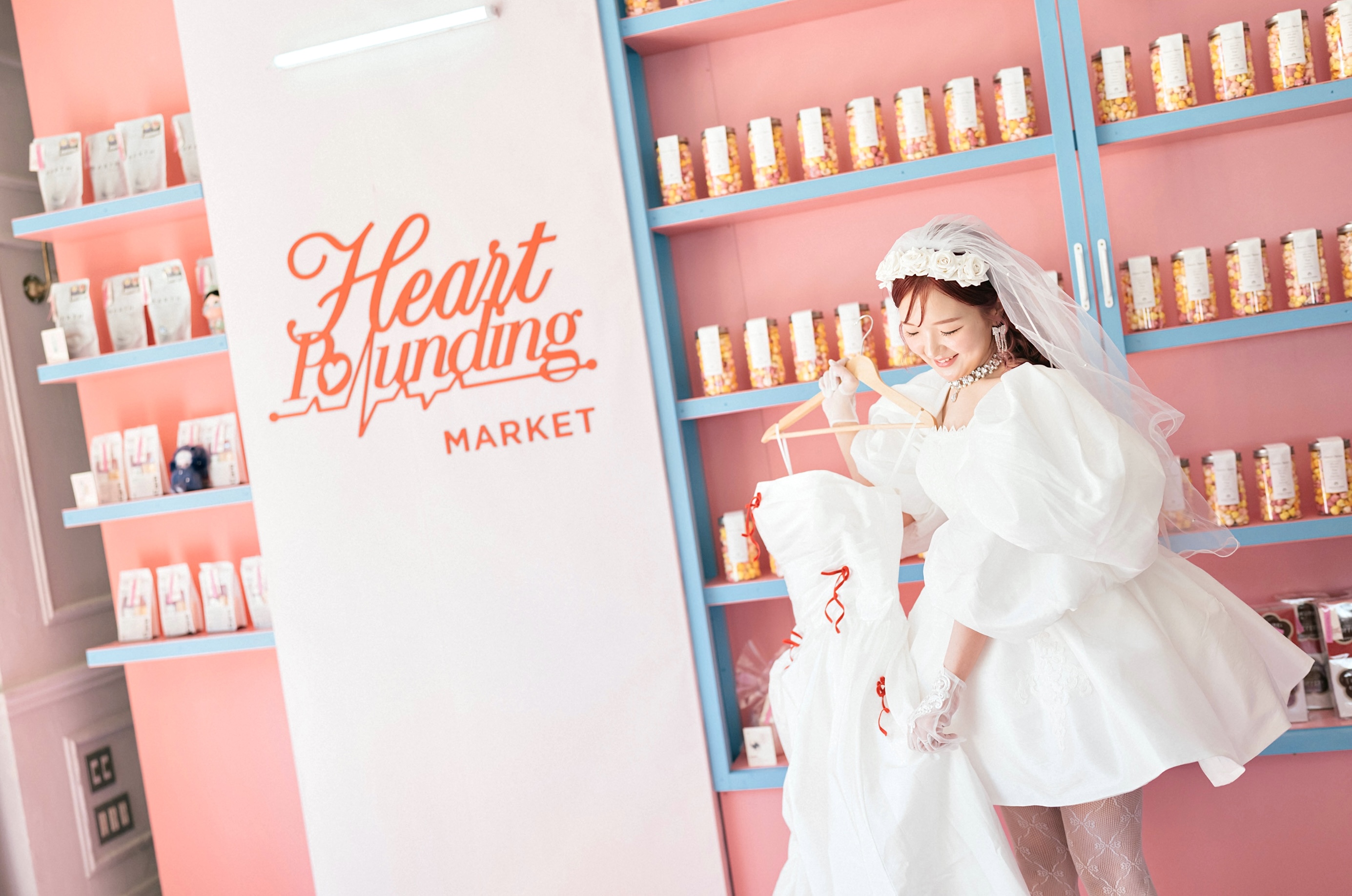 実例写真！ウェディングドレス ミニワンピース パフスリーブ フレアスカート 繊細レース 可愛い 前撮り