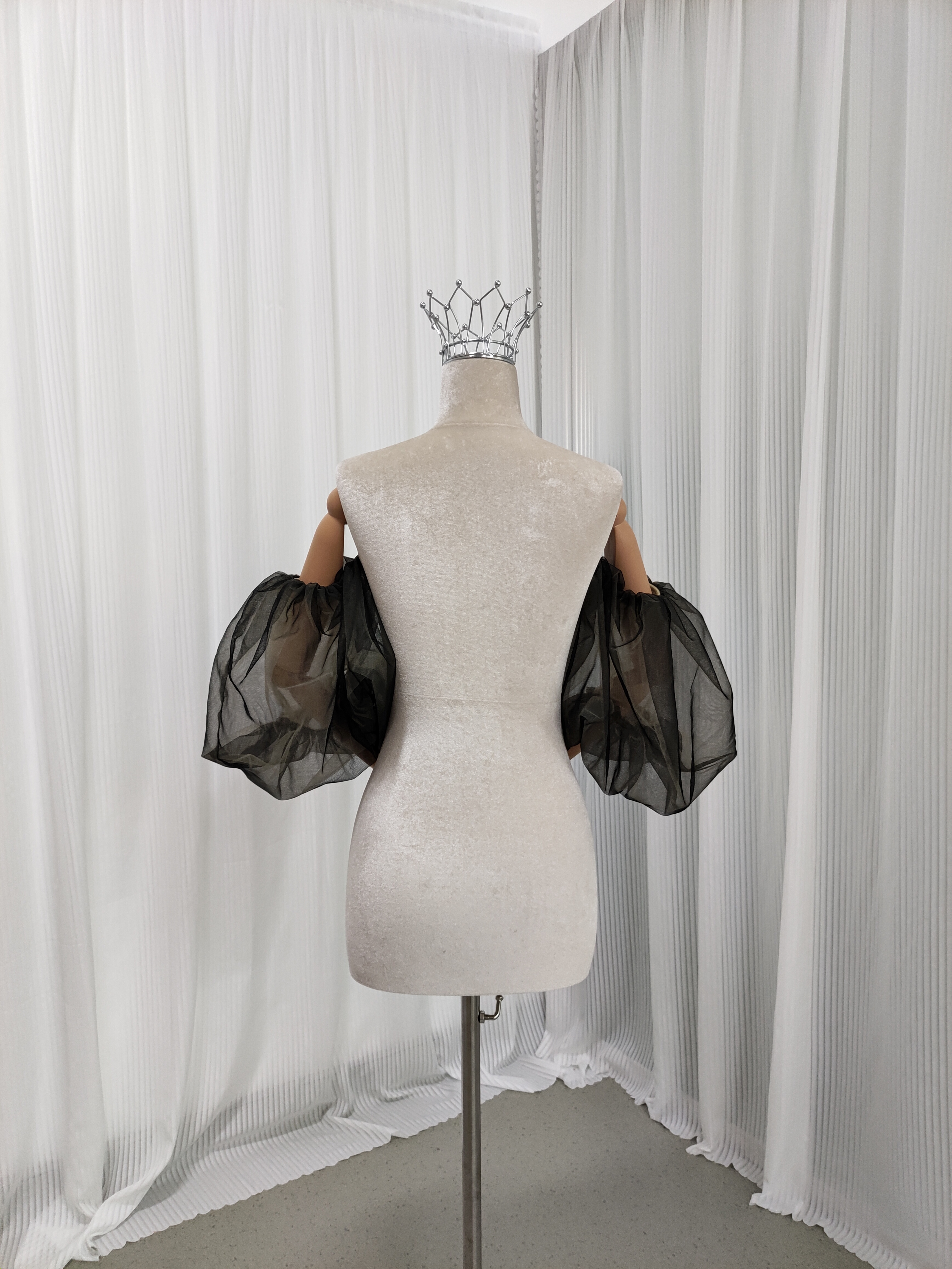 ブラック イエロー パフスリーブ ソフトチュール ストレッチ 結婚式 前撮り 可愛い