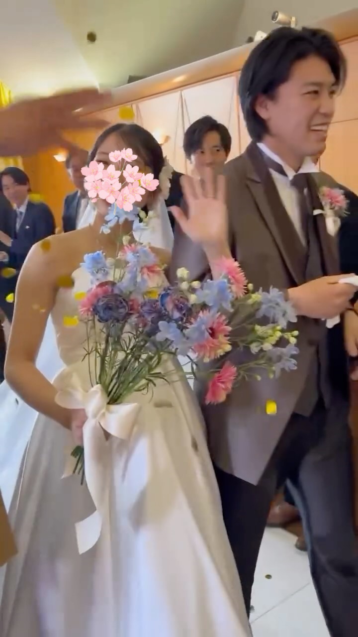 ウェディングドレス ベアトップ マタニティ 編み上げ 光沢サテン 結婚式 前撮り