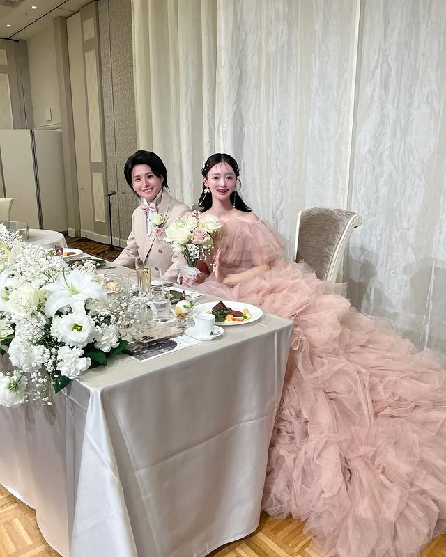 実例写真！3waysくすみピンクカラードレス  ふわふわ  もこもこチュールドレス 　色オーダー可能　披露宴  前撮り　ウエディングドレス 