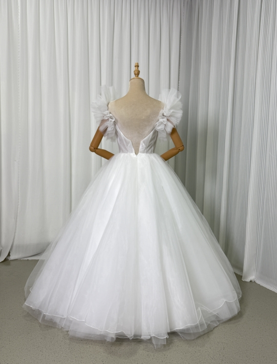 エレガント ウエディングドレス フレア袖 ロング プリンセスライン ファスナー 結婚式