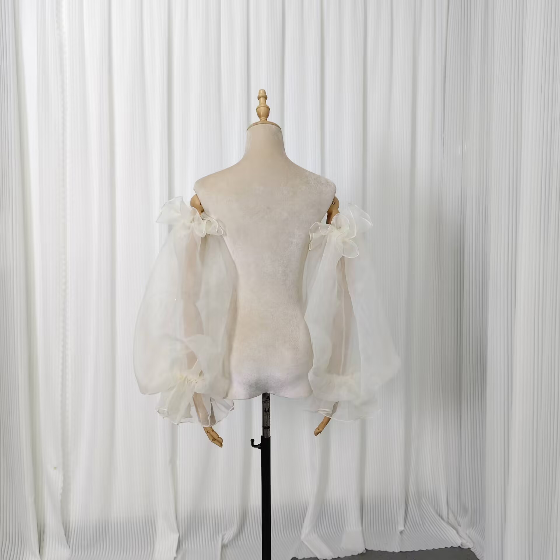 取り外し可能な付け袖 薄シャンパン色 上質オーガンジー パフスリーブ オーダーメイド ストレッチ 前撮り