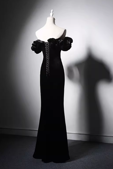 パーティードレス ブラック オフショルダー フリル袖 ビロード マーメイドライン ロング 披露宴