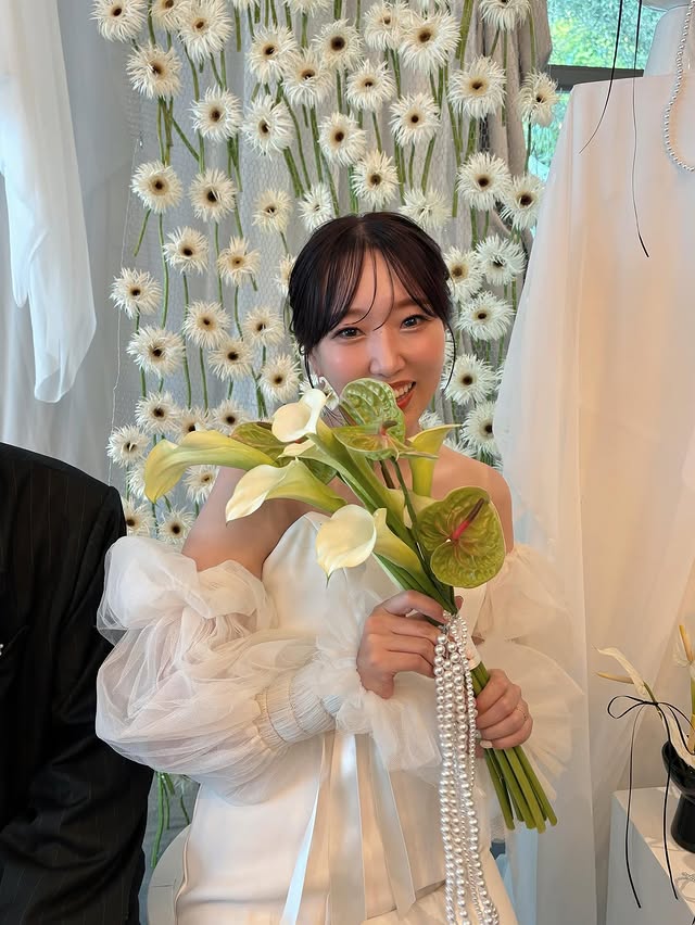 取り外し袖のみ オフホワイト フリル袖 ストレッチ 可愛い 結婚式/披露宴