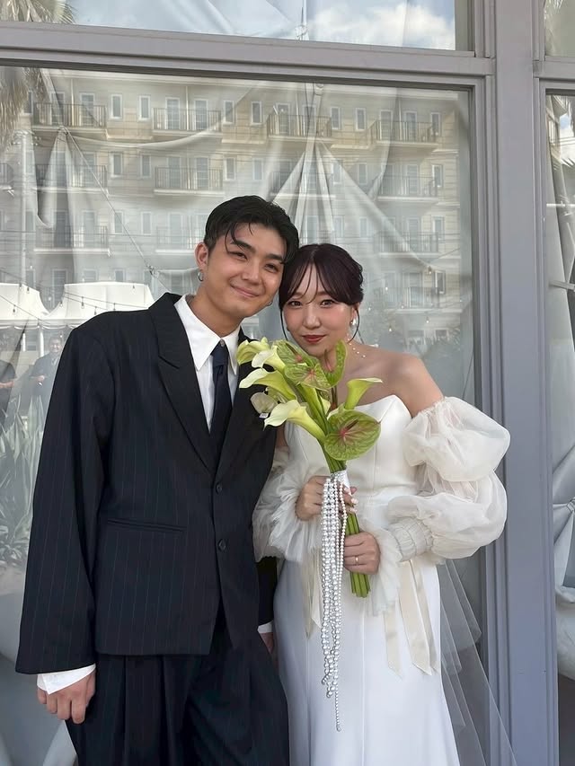 取り外し袖のみ オフホワイト フリル袖 ストレッチ 可愛い 結婚式/披露宴