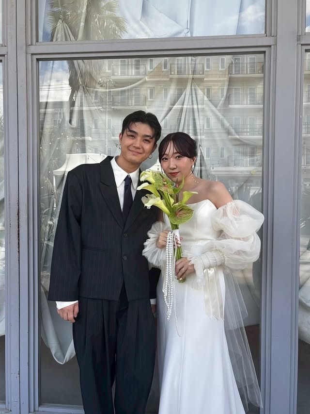 取り外し袖のみ オフホワイト フリル袖 ストレッチ 可愛い 結婚式/披露宴