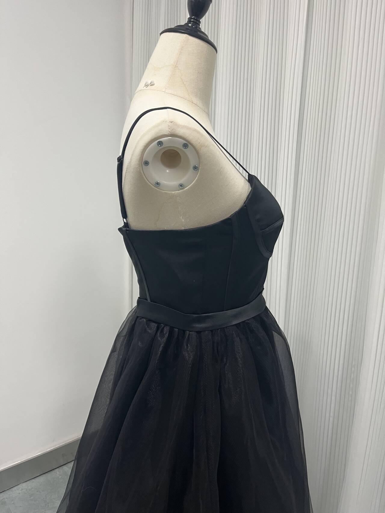 パーティードレス キャミソール ブラック チュールスカート 2次会 前撮り