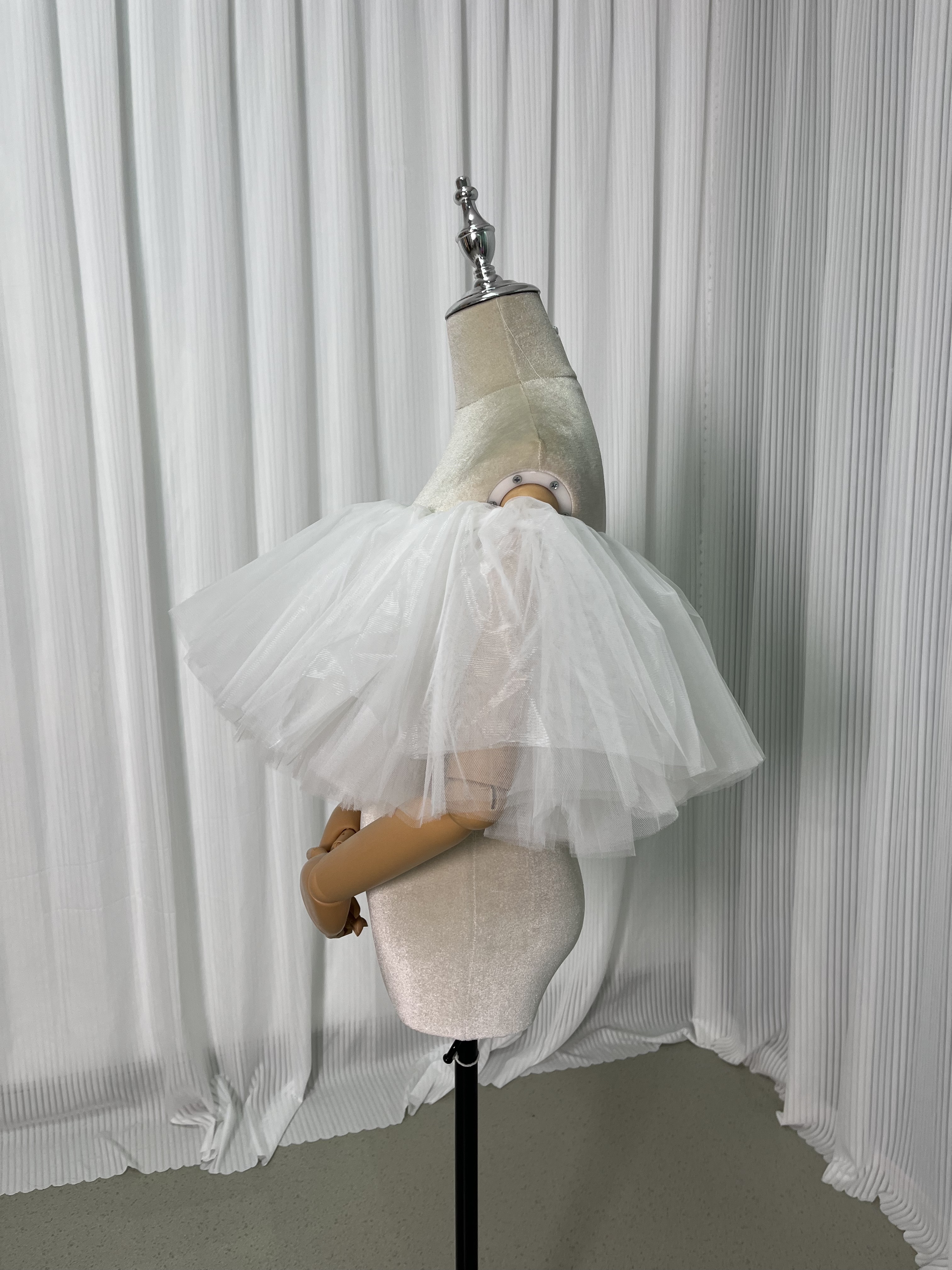 取り外しオフショルダー オフホワイト ストレッチ 花嫁/ウェディングドレス 可愛い