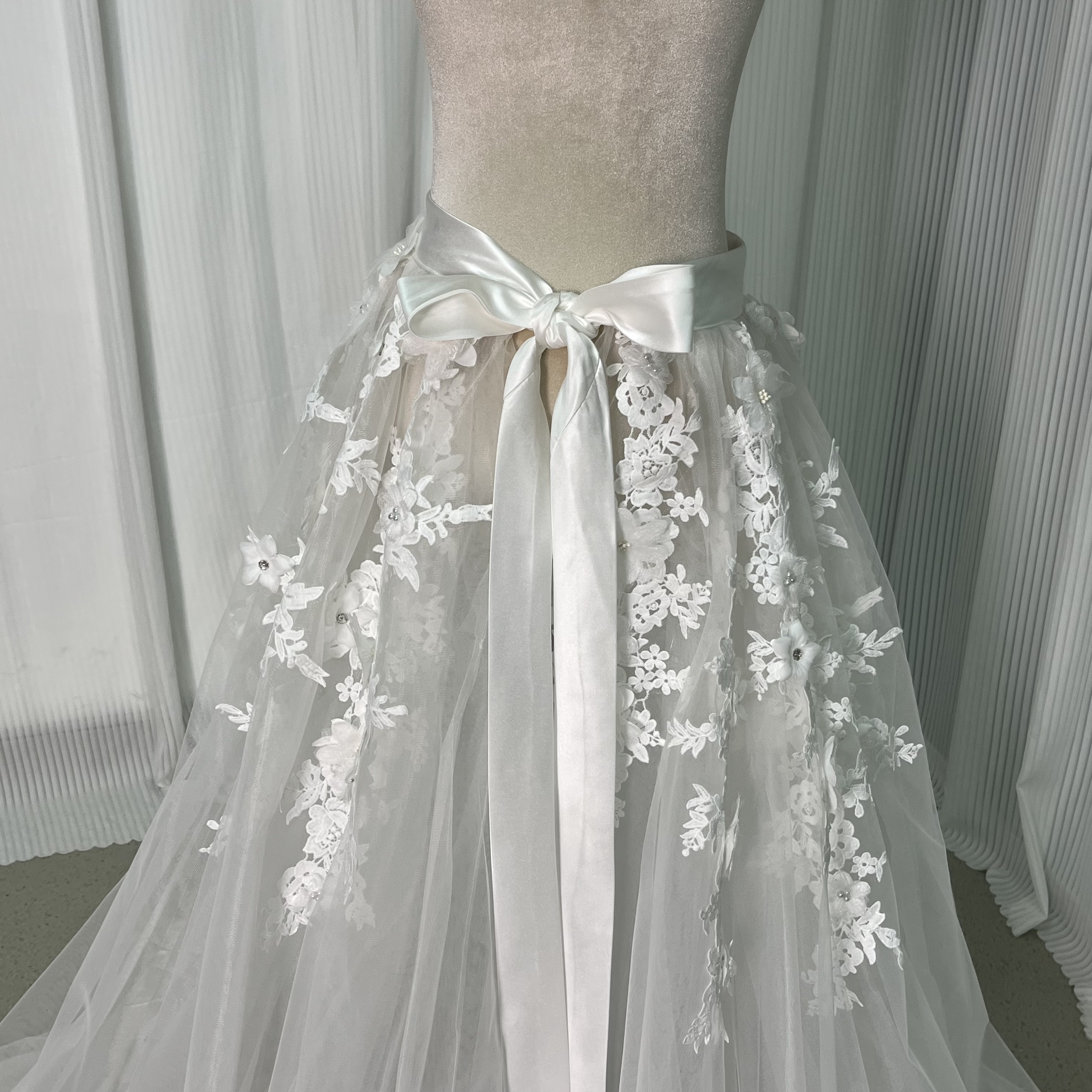 オーバースカート 3D立体レース刺繍 リボン チュールスカート 花嫁/ウェディングドレス
