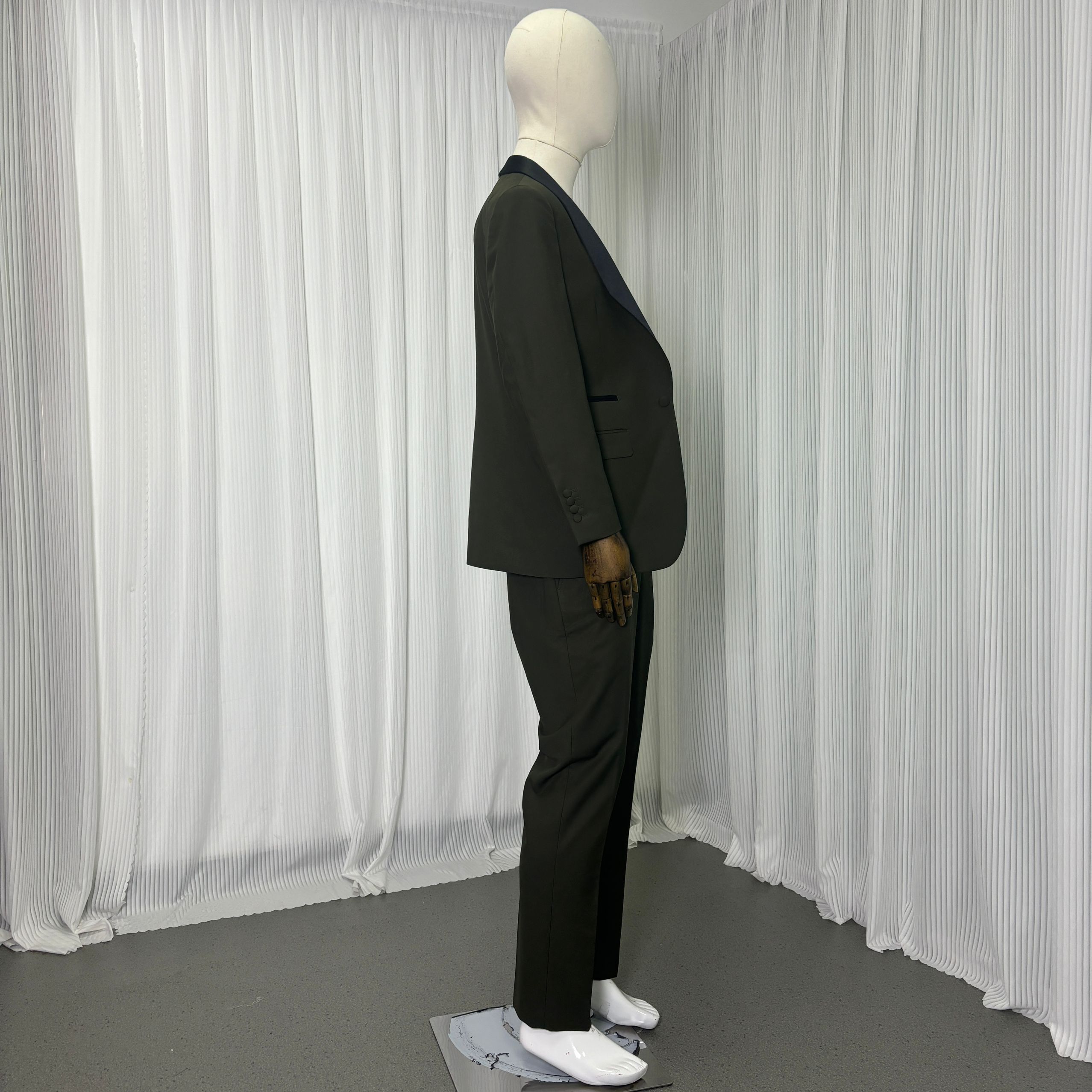 カーキ色 タキシード ジャケット、ベスト、パンツの3点セット ジャガード生地 新郎衣装