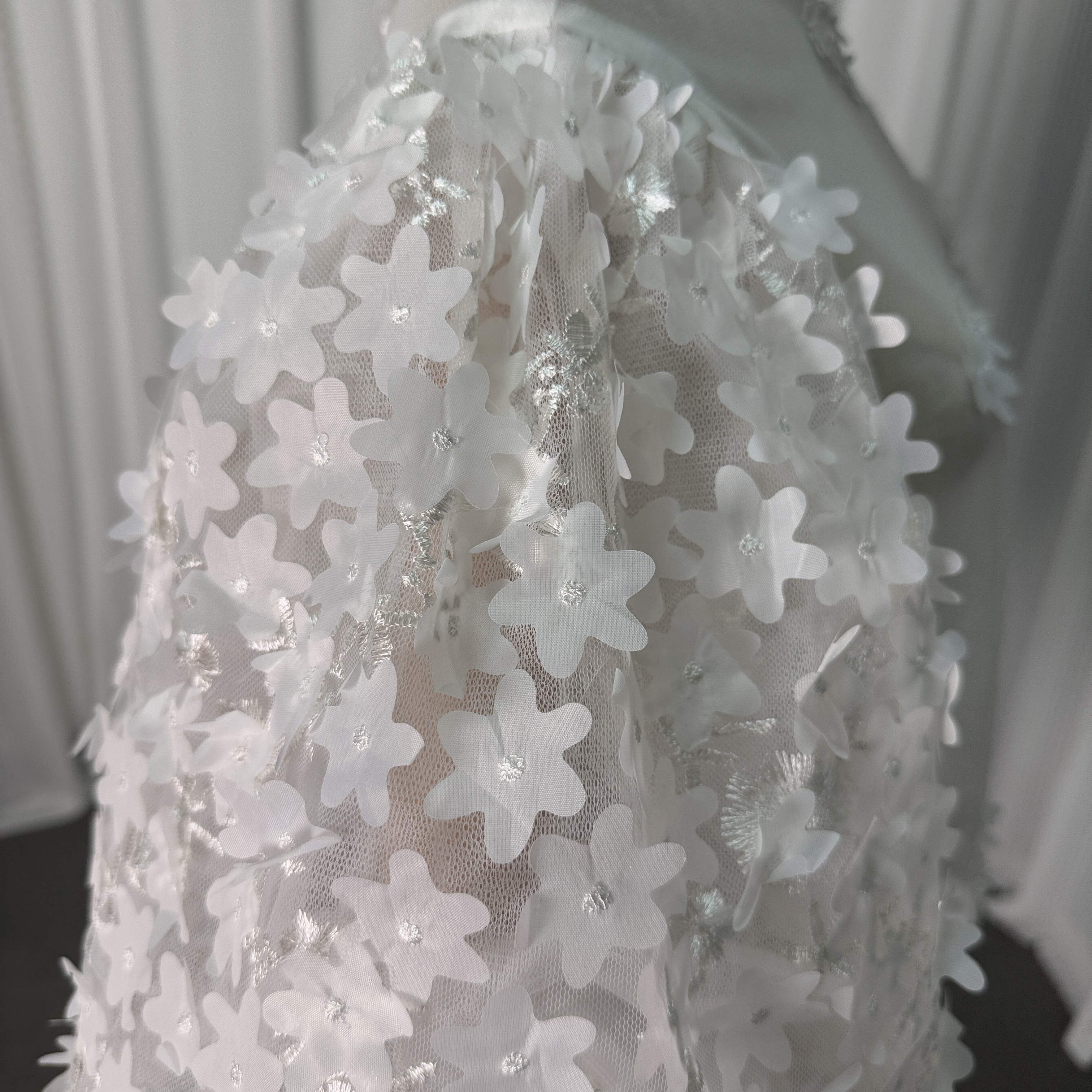 ビスチェボレロ 花モチーフ 3D立体レース刺繍 バルーンスリーブ プリンセスライン 結婚式