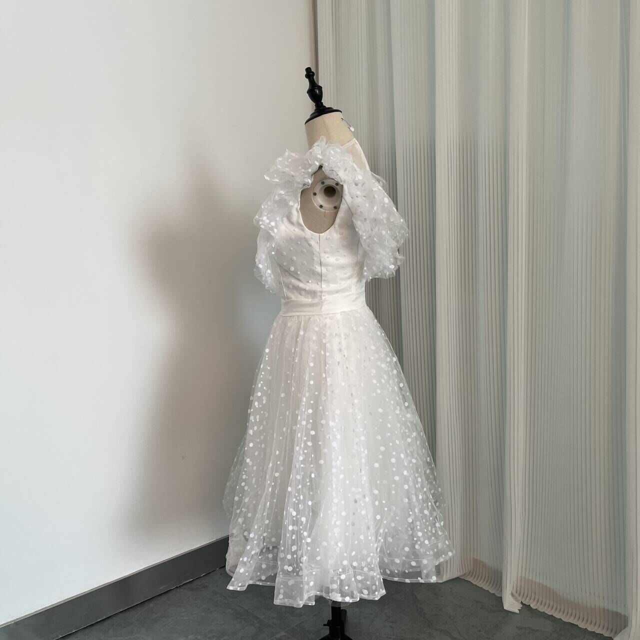 エレガント ホワイト プリンセスライン ひざ丈ドレス ワンピース パーティー 結婚式/披露宴