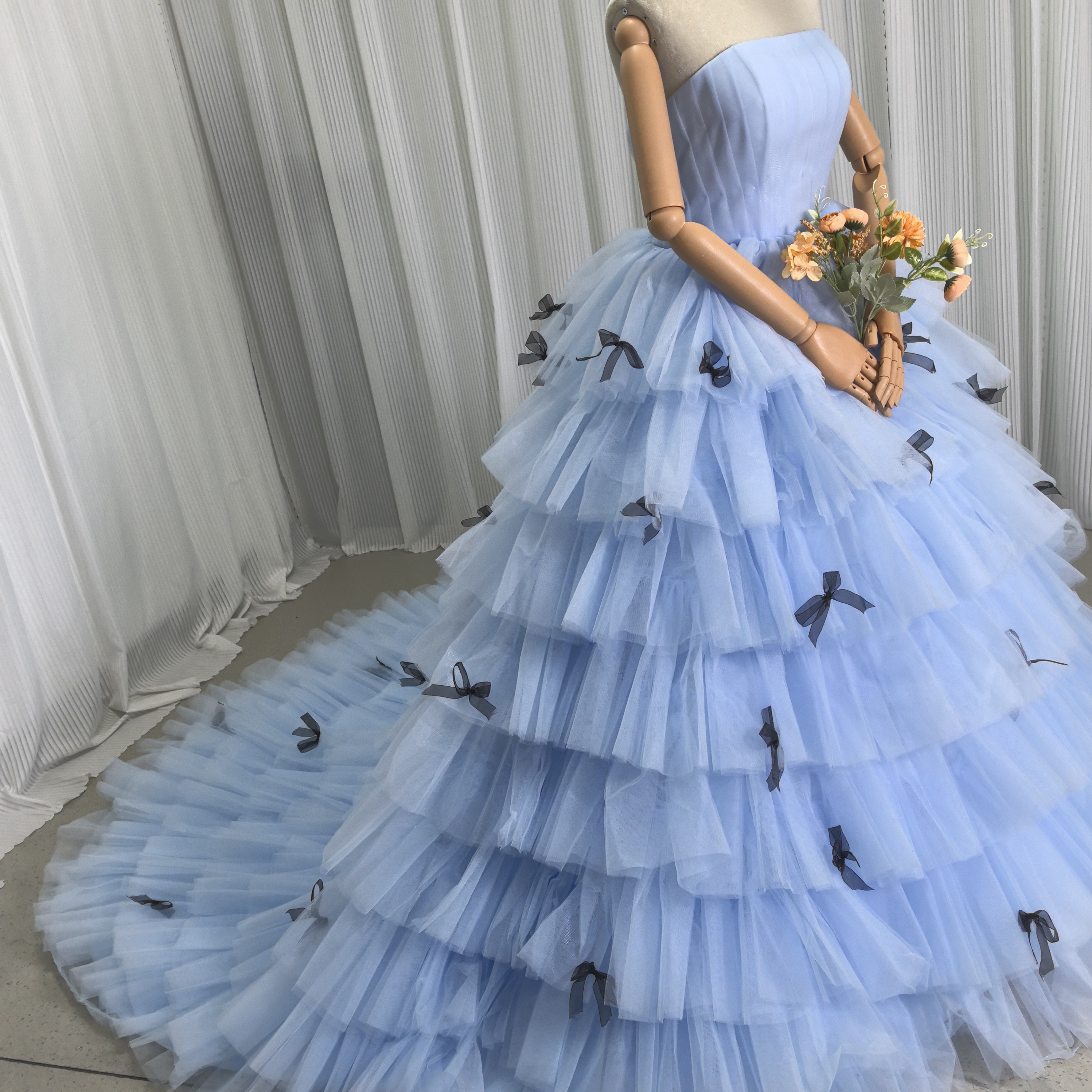 カラードレス ブルー ベアトップ リボン プリンセスライン チュールドレス 編み上げ 花嫁