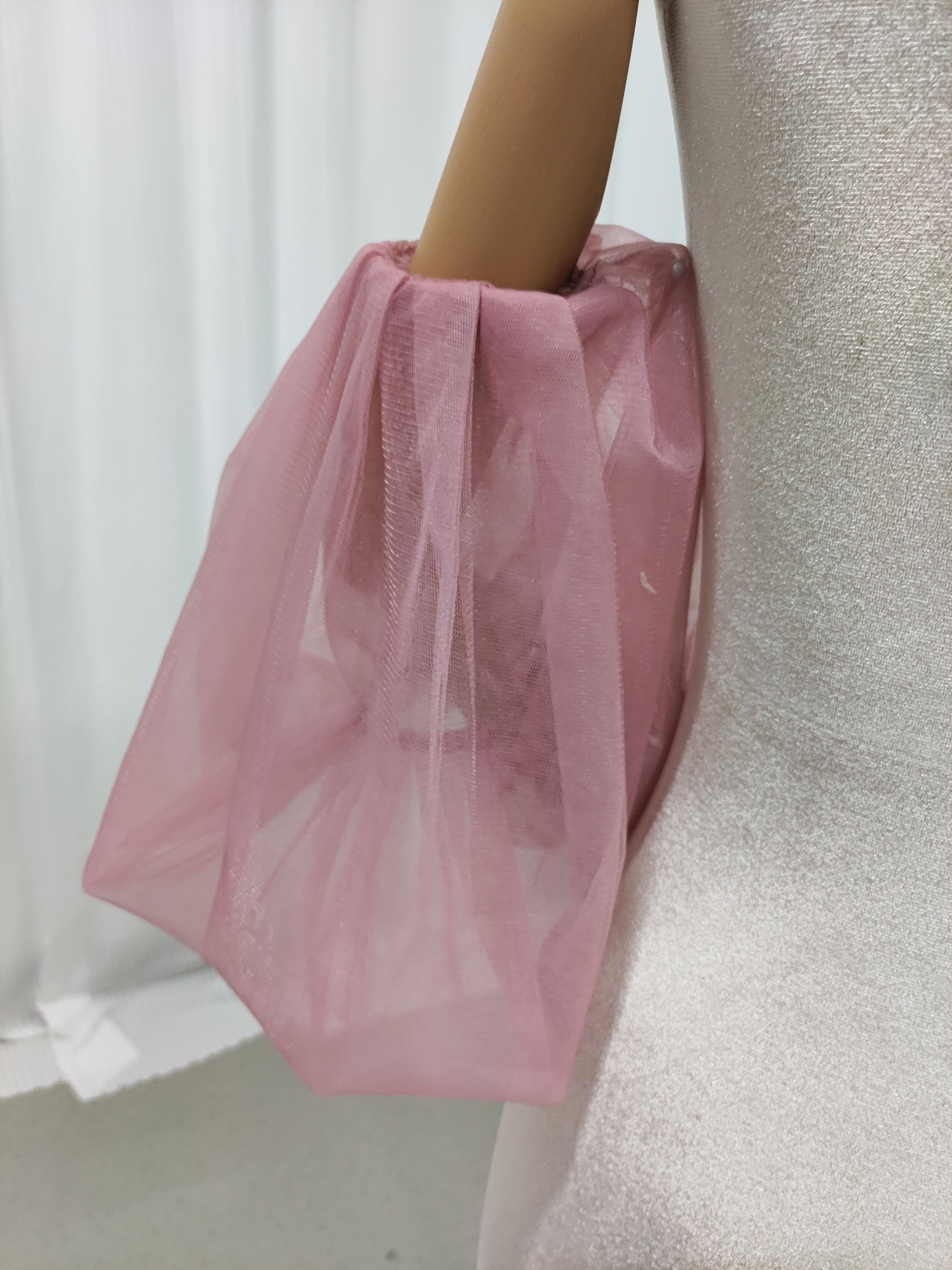 ピンク パフスリーブ ソフトチュール ストレッチ ブライダル 結婚式 前撮り 可愛い