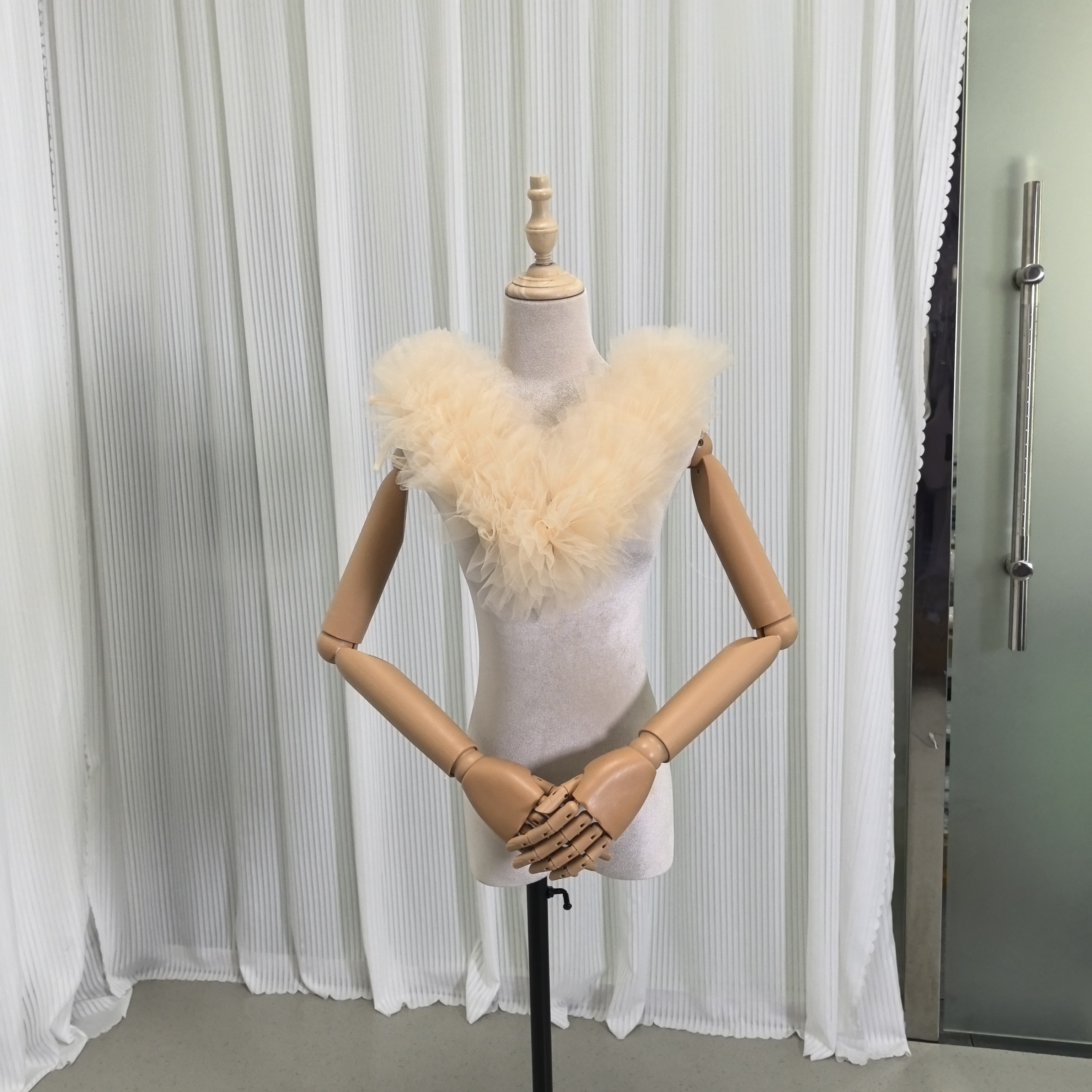 取り外しオフショルダー シャンパン色 ソフトチュール 編み上げ 披露宴 前撮り 色直し