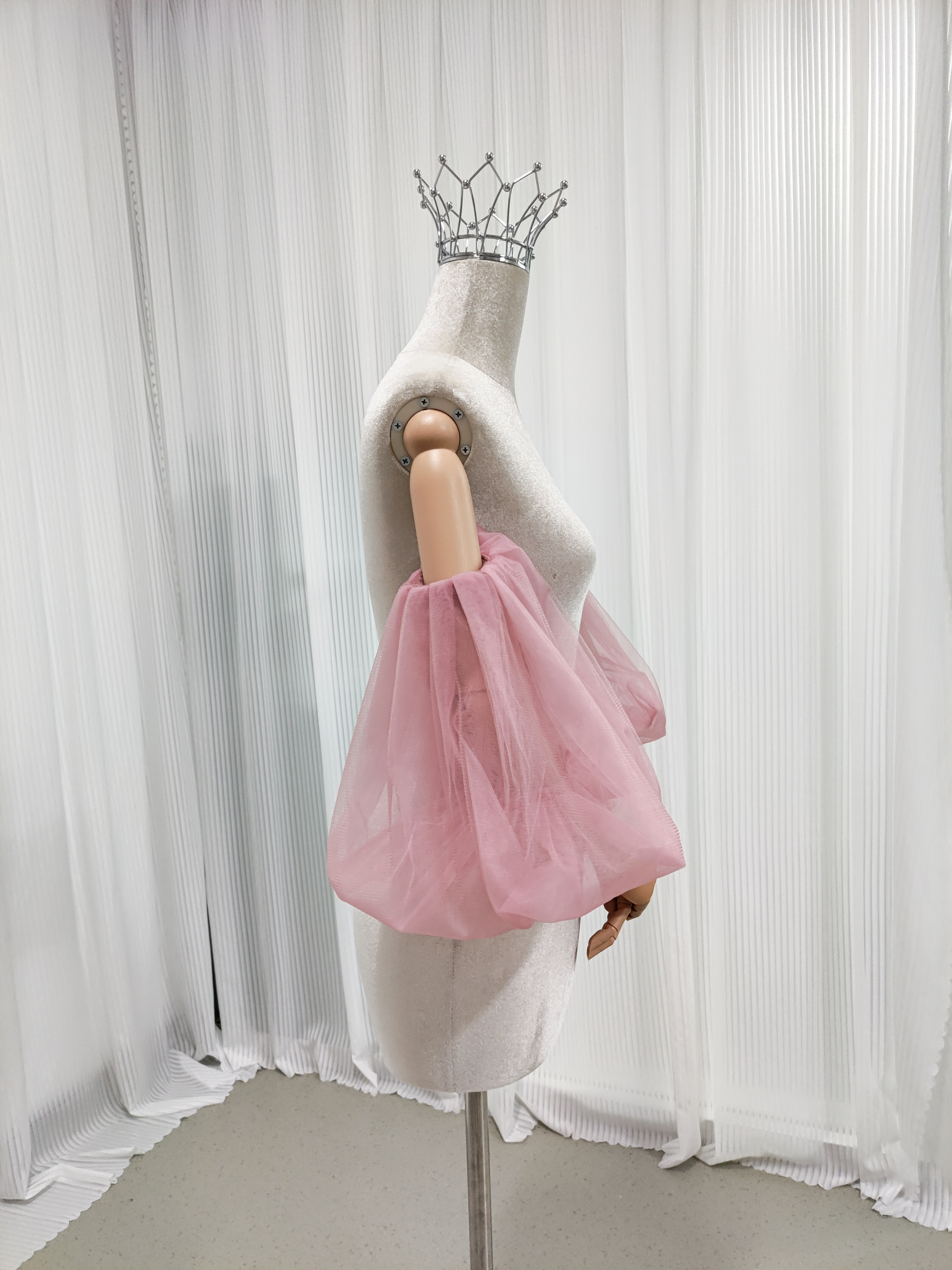 ピンク パフスリーブ ソフトチュール ストレッチ ブライダル 結婚式 前撮り 可愛い