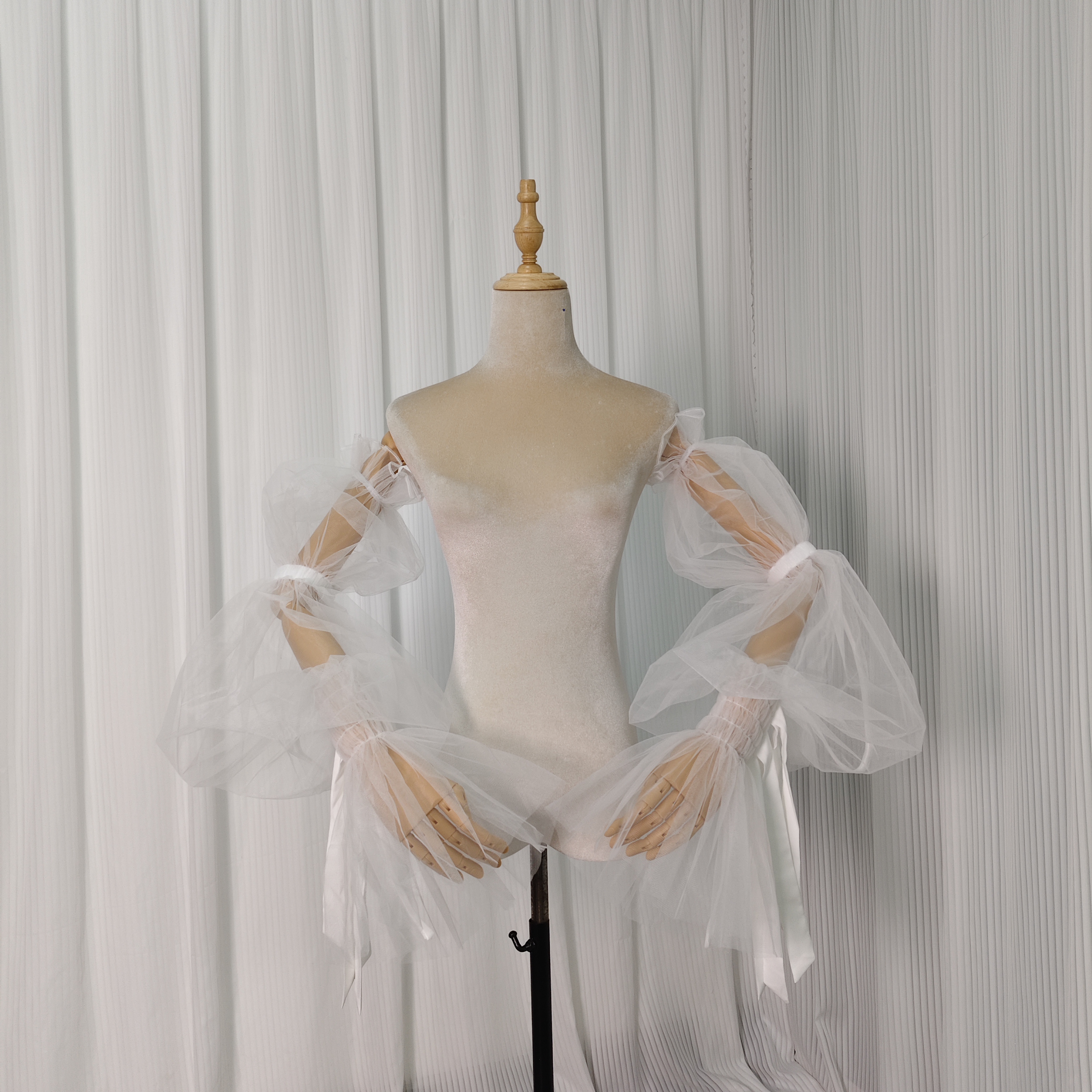 取り外し可能な付け袖 オフホワイト ストレッチ 結婚式 前撮り オーダーメイド可能