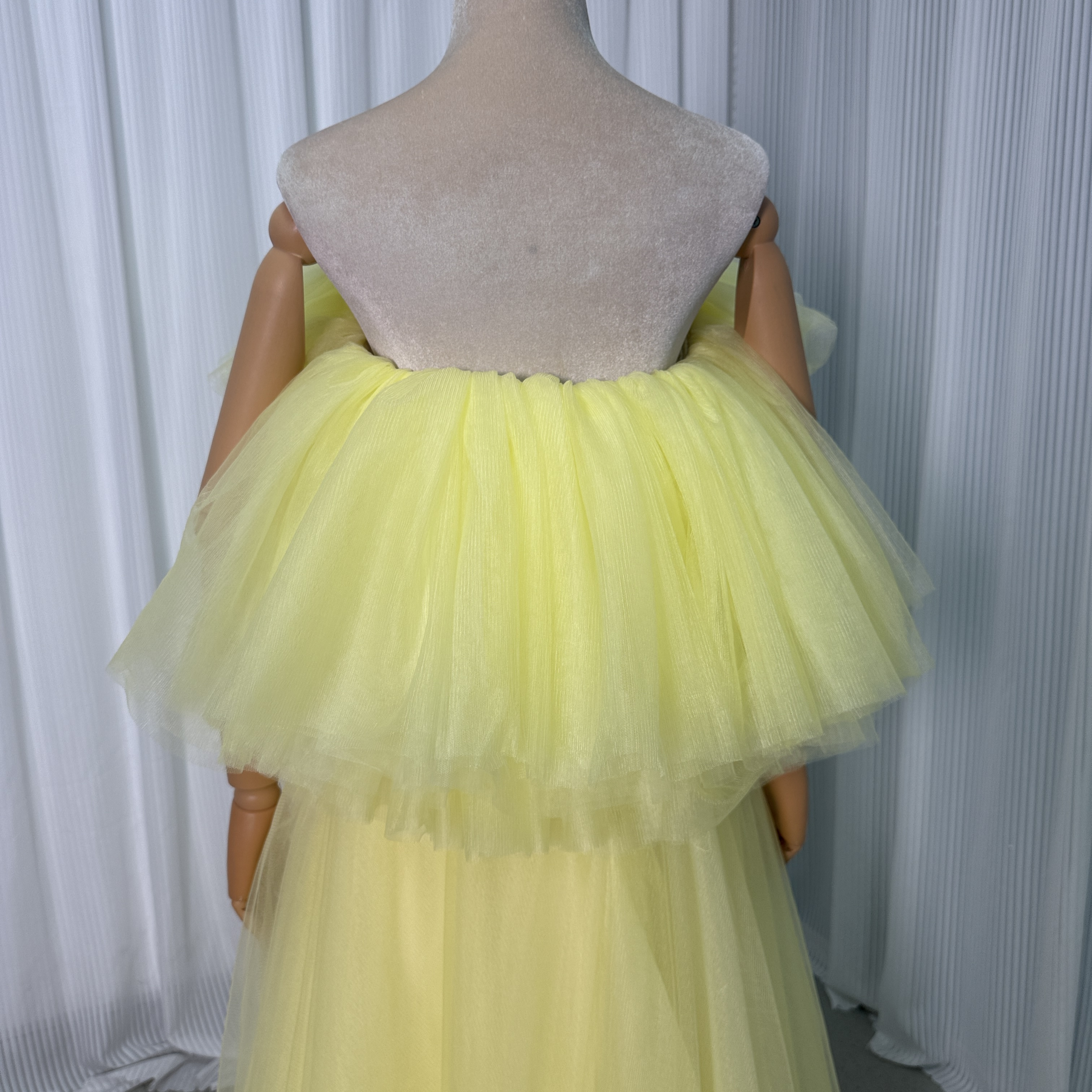 カラードレス イエロー ベアトップ ソフトチュール ボリュームドレス 音楽会/発表会など