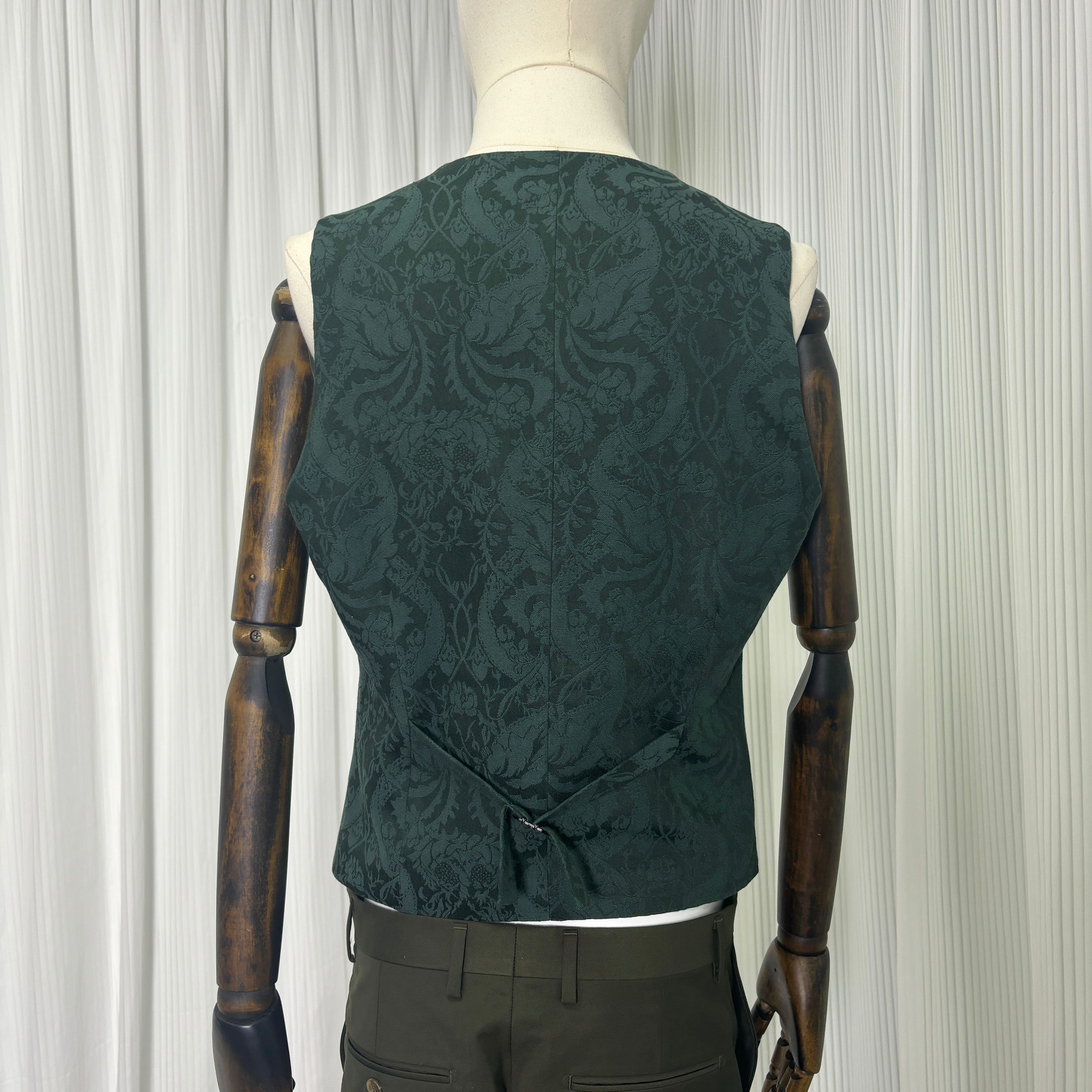 カーキ色 タキシード ジャケット、ベスト、パンツの3点セット ジャガード生地 新郎衣装