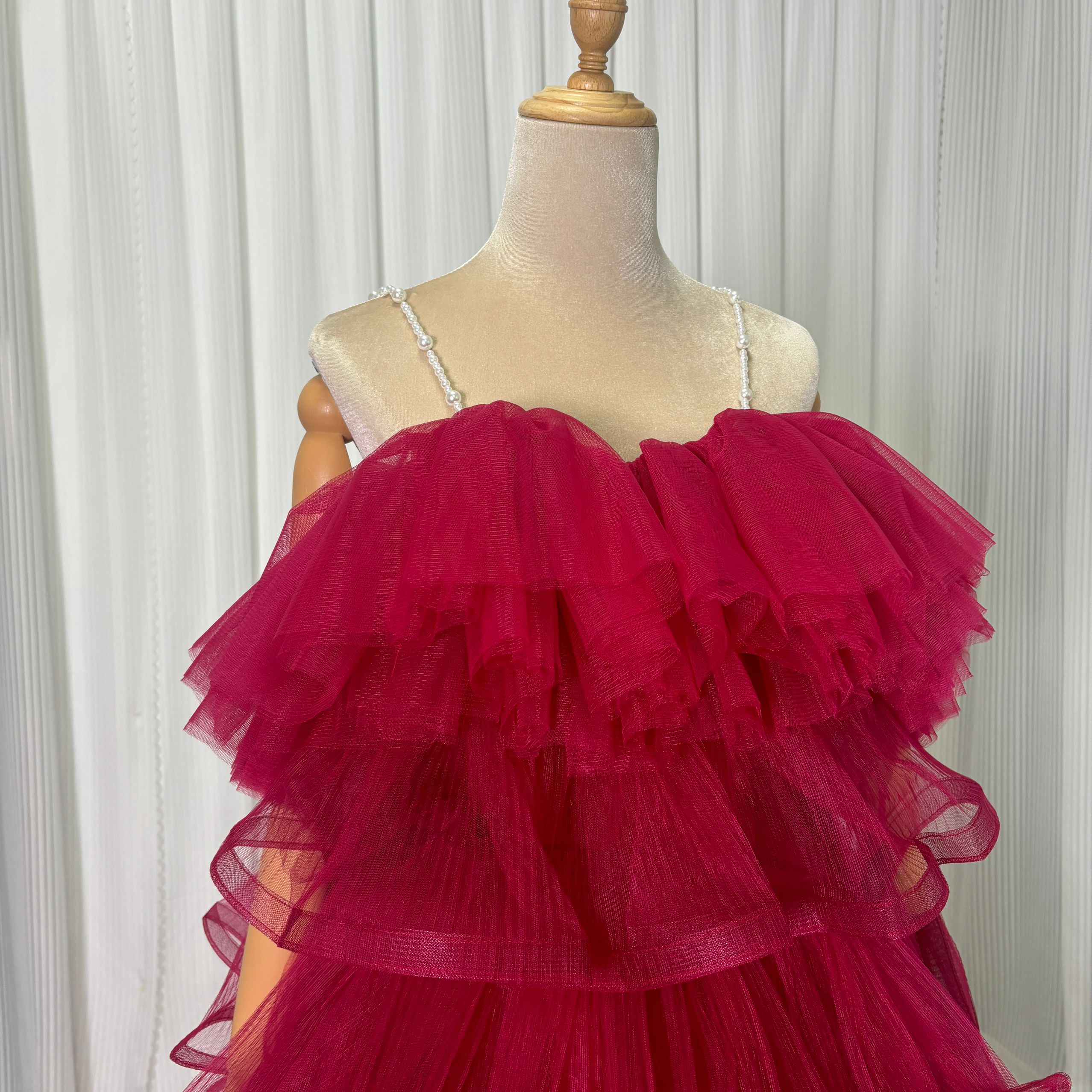 カラードレス ボルドー色 ビーズキャミソール ティアードのドレス ロング ラッフルフリル 前撮り 二次会