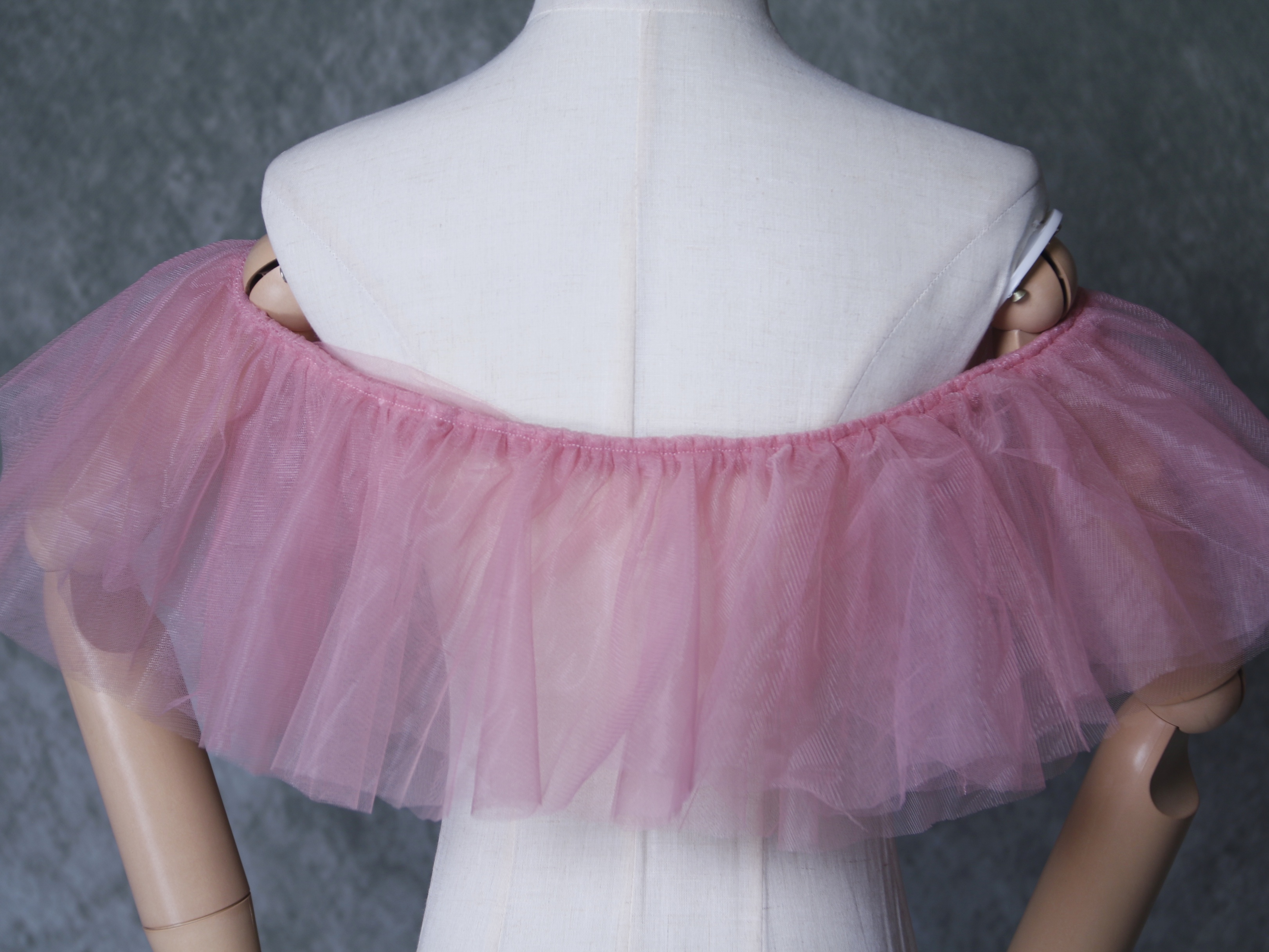 オフショルダー ピンク ソフトチュール デザイン感 ストレッチ ウエディングドレス