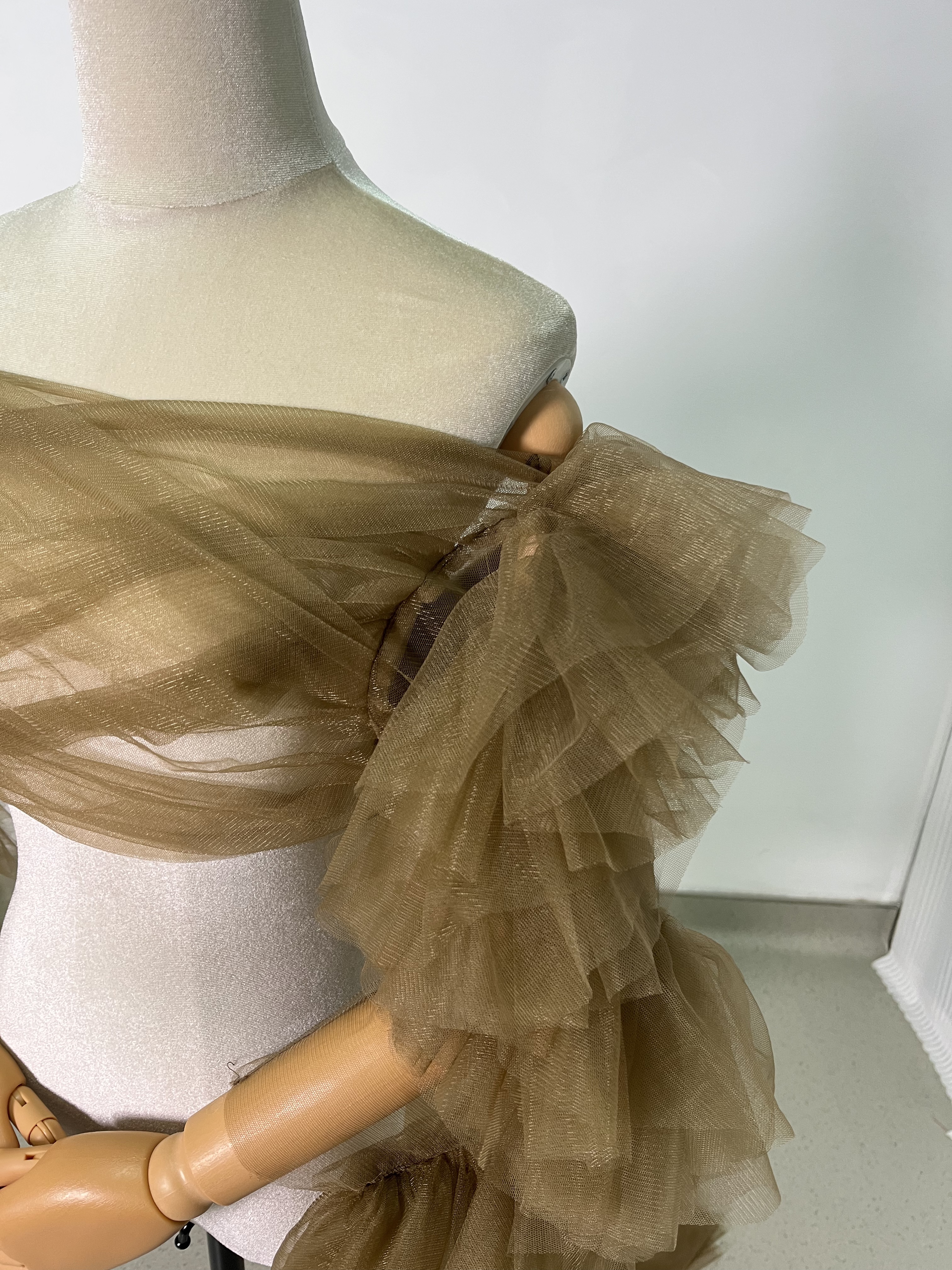 人気上昇！ ドレスアレンジ用トップスのみ　ボレロ　ソフトチュール グリーン ベール風ポンチョ 花嫁