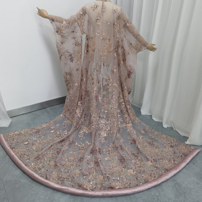 実例写真！ピンク オーガンジー打掛 キラキラ光る刺繍 着物 オーバードレス レース羽織 お色直し